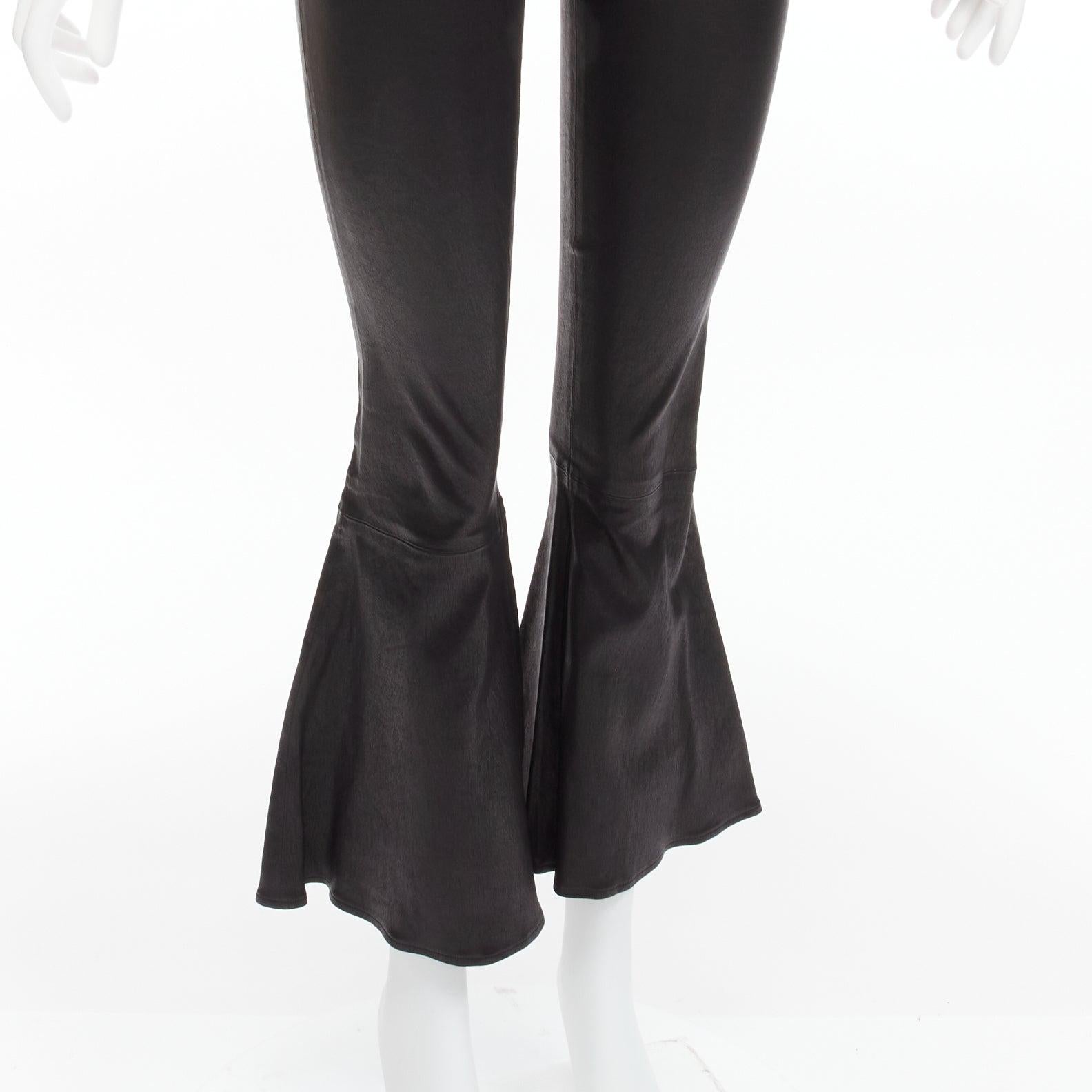 FRAME black genuine lambskin leather flared cropped pants US2 S
Reference: LNKO/A02221
Brand: Frame
Material: Leather
Color: Black
Pattern: Solid
Closure: Zip
Lining: Grey Fabric
Extra Details: Zip side.
Made in: China

CONDITION:
Condition: Very