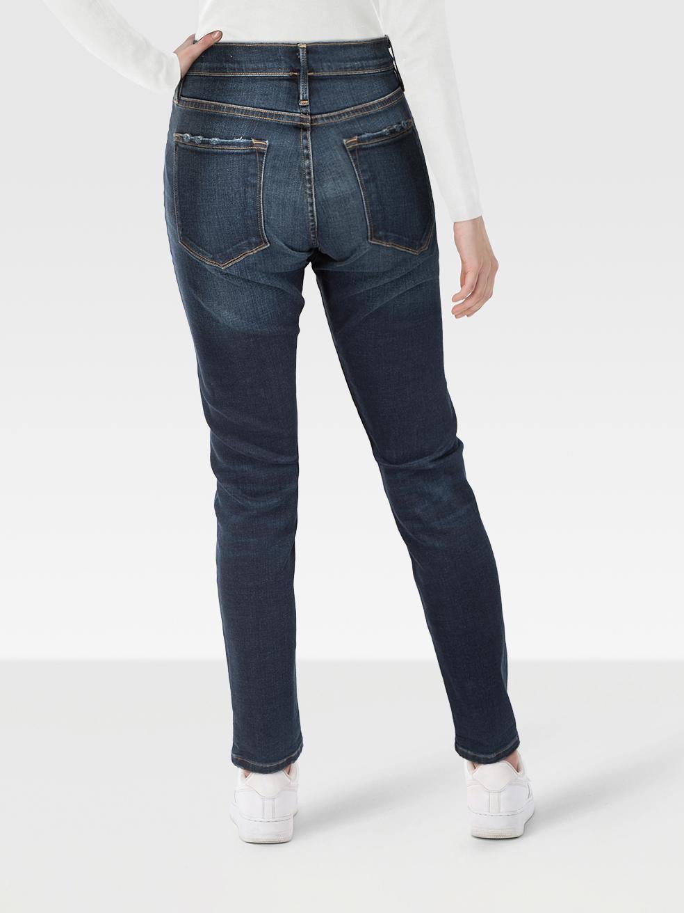 L'ÉTAT est Jamais porté, avec les étiquettes. Aucune trace d'usure n'est visible sur ce nouvel article de revente FRAME.
 

 

 

 Détails
 

 

 Modèle : Le Gar√ßon
 

 Bleu
 

 Denim
 

 Jeans
 

 Coupe droite
 

 Détail usé
 

 Taille moyenne
 

