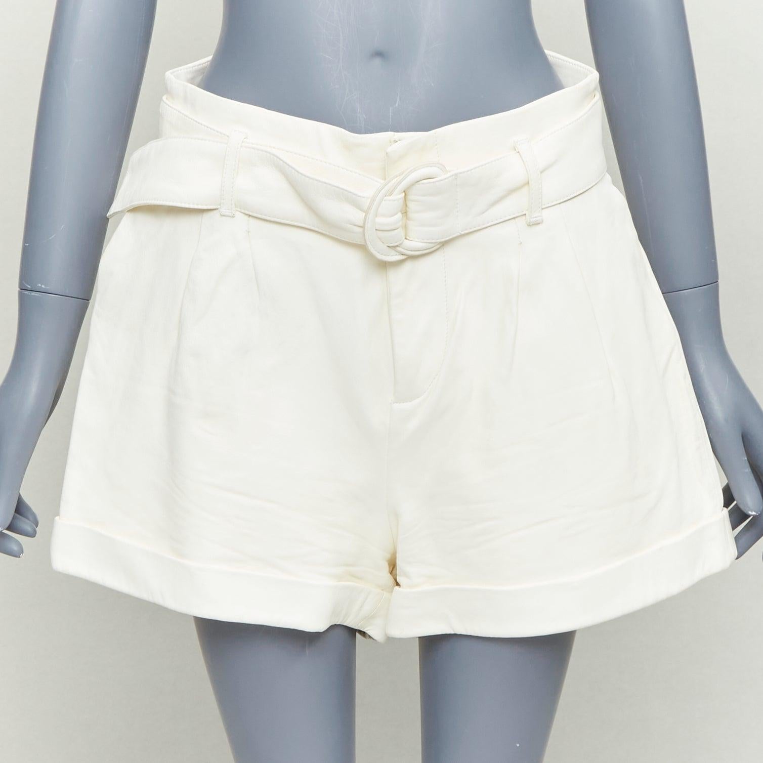 Gris FRAME short en cuir d'agneau crème ceinturé à taille haute 27