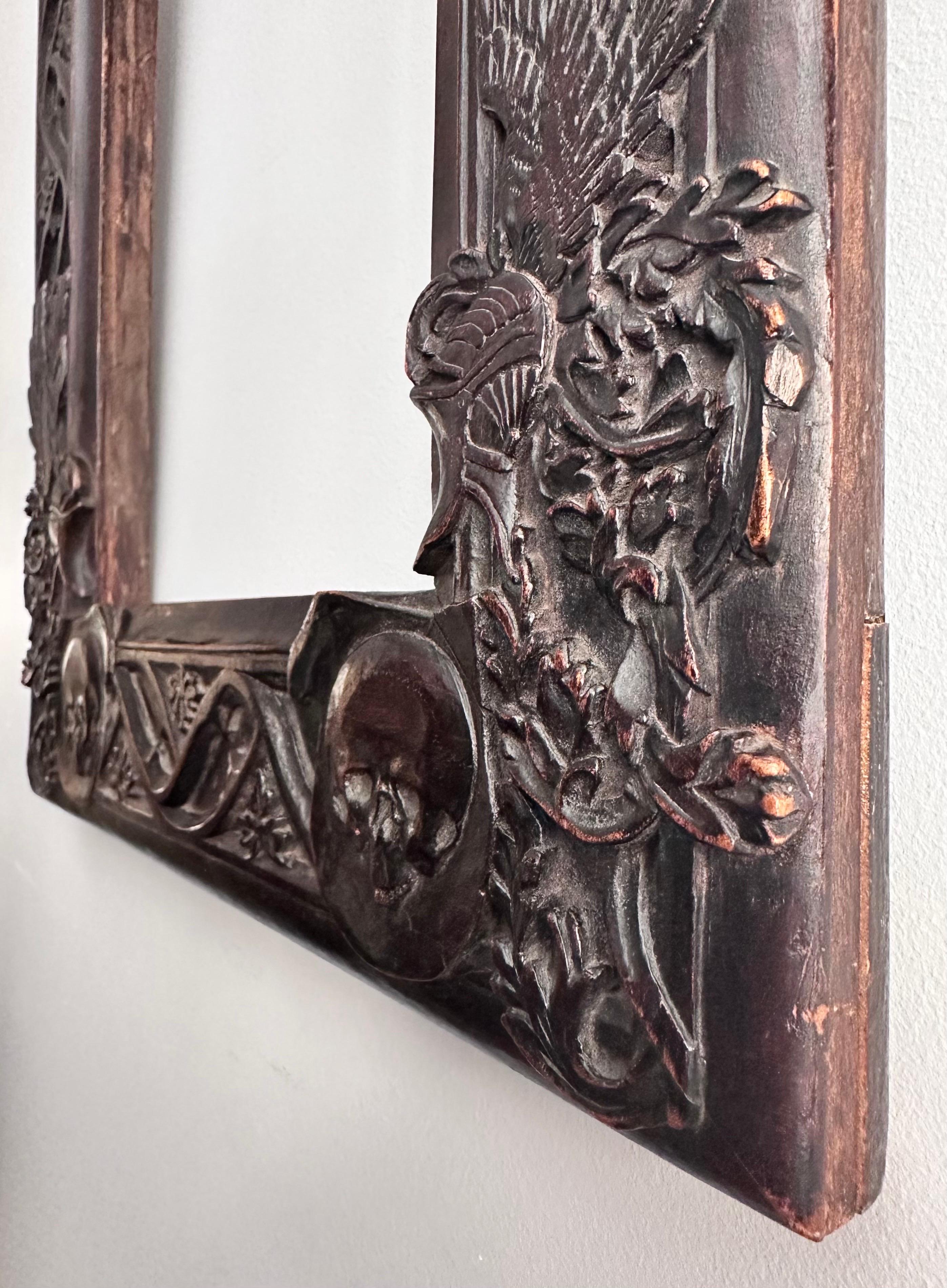 “Skull” Frame, Carved Wood 19th 1860-1880 Specially Created for Dürer Engraving  For Sale 1