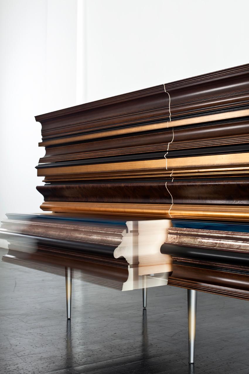 Americano Credenza Frame Small Bronzato di Luis Pons in vendita