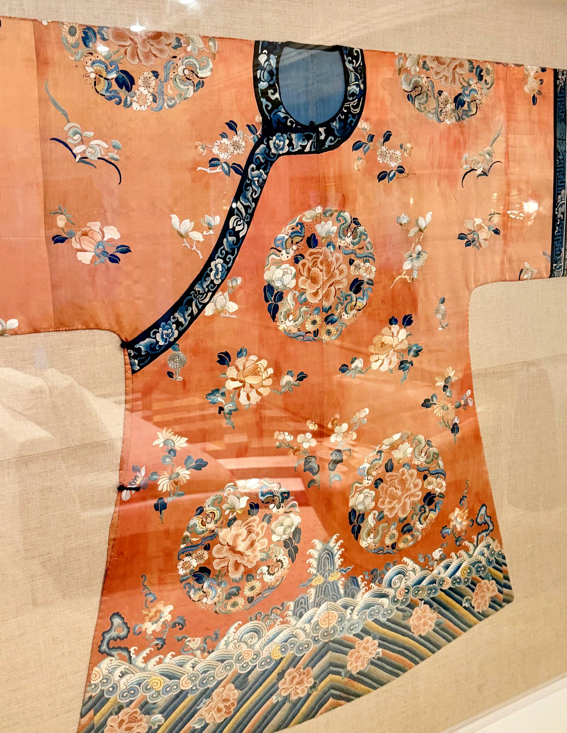 Chinois Cadre Fine brodée chinoise Royal Court Lady Casual Robe Qing Dynasty en vente