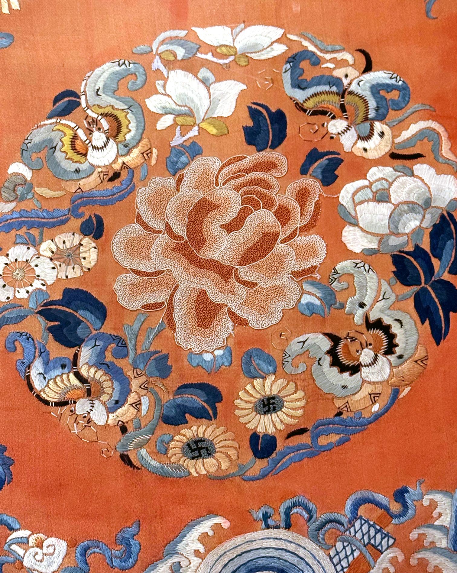 Cadre Fine brodée chinoise Royal Court Lady Casual Robe Qing Dynasty en vente 2