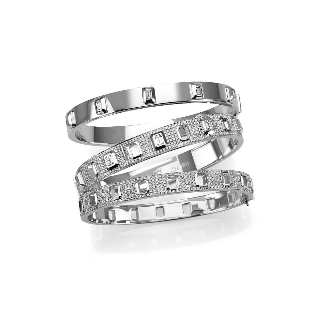 Brilliant Cut Frame Full Diamonds Bracelet / White Gold For Sale