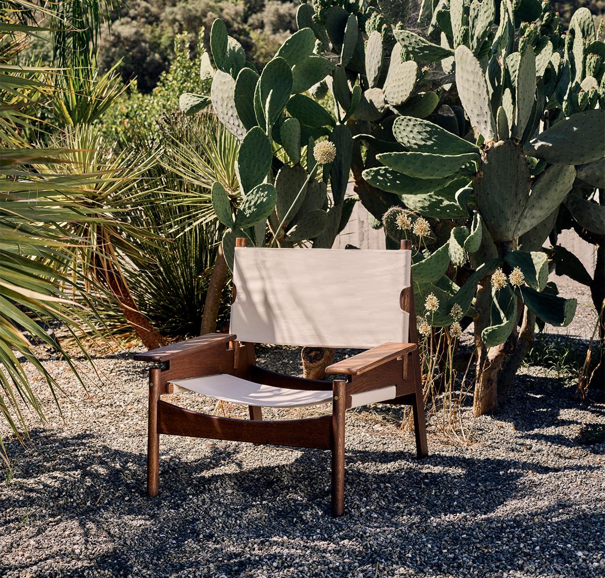 Woodwork KITA LIVING Frame Lounge Chair  - Oak Chocolate - Bone White For Sale