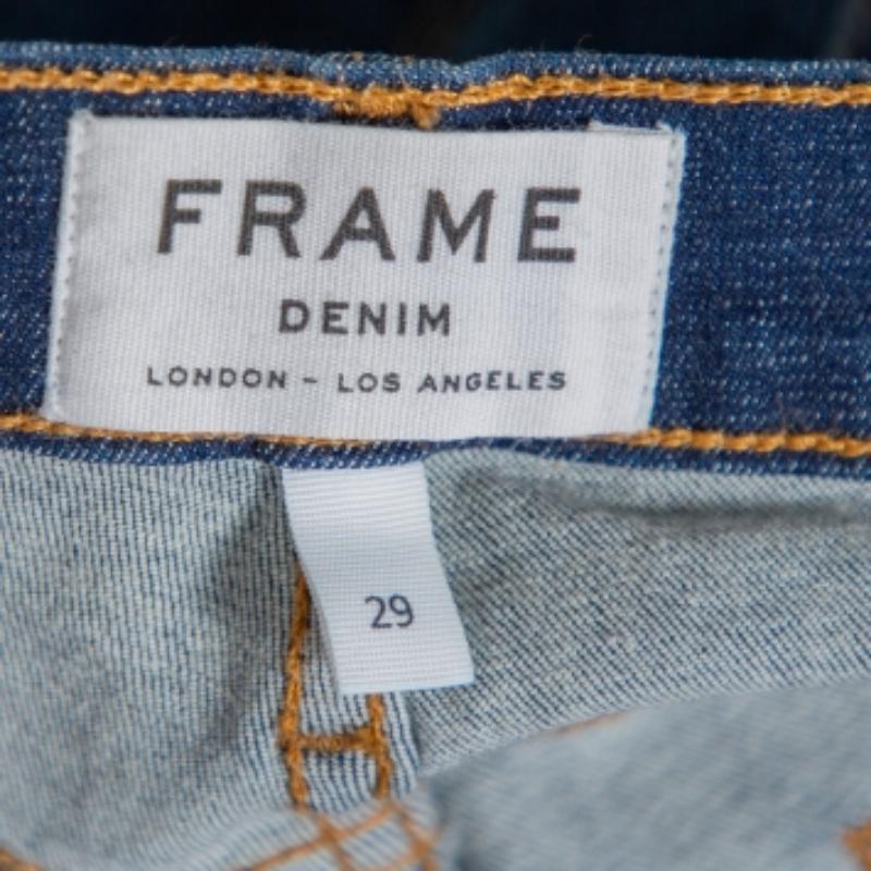 These skinny jeans from Frame are a perfect addition to your denim collection. These jeans carry a navy blue shade with a skinny-fit silhouette. Made of cotton, this denim features a fine finish.