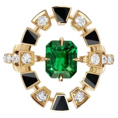 Anillo Marco, Lacado Negro, Oro Amarillo, Diamante y Esmeralda