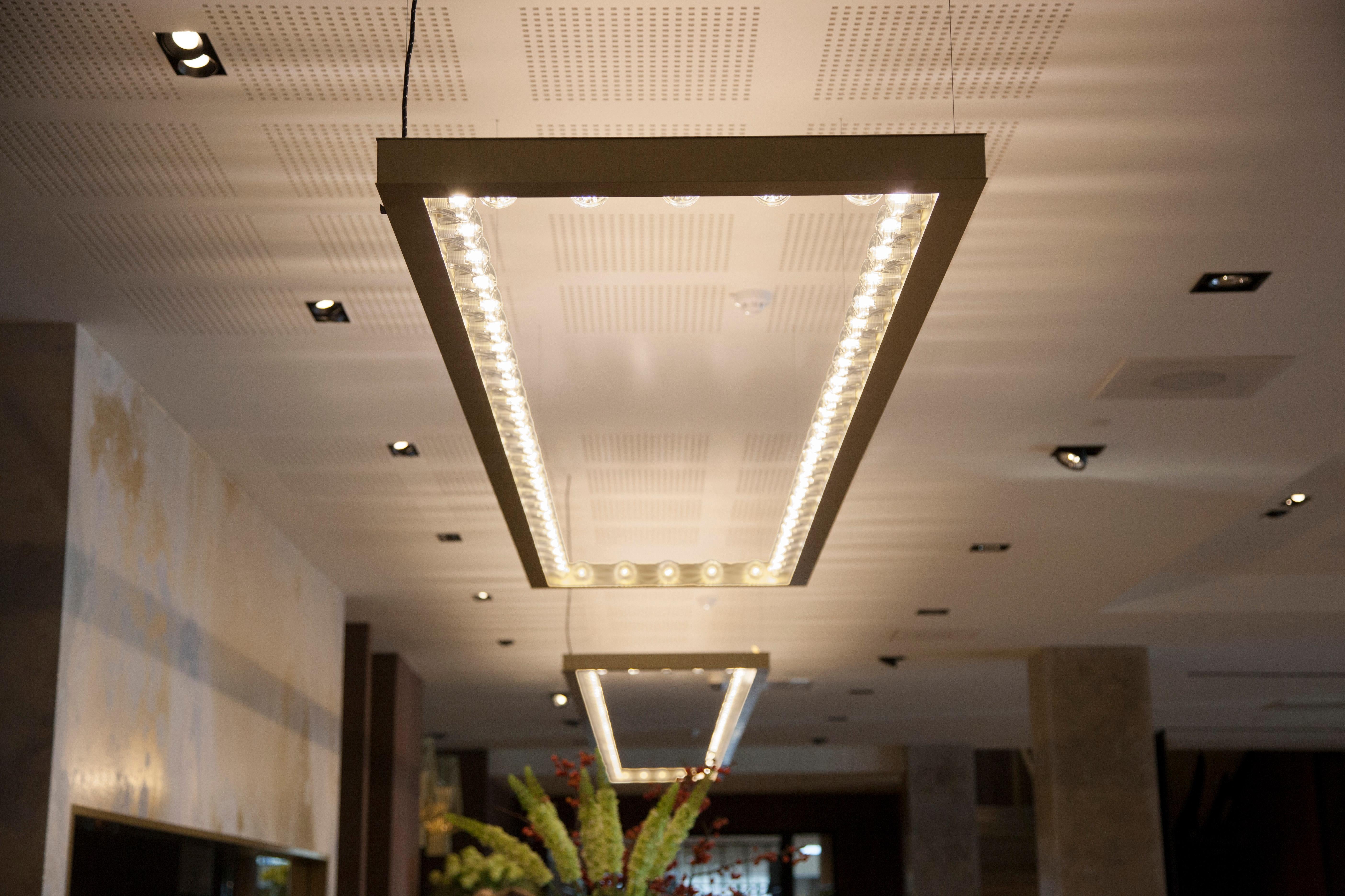 Lampada a sospensione in alluminio anodizzato nero con cornice 150 di JSPR in vendita 6