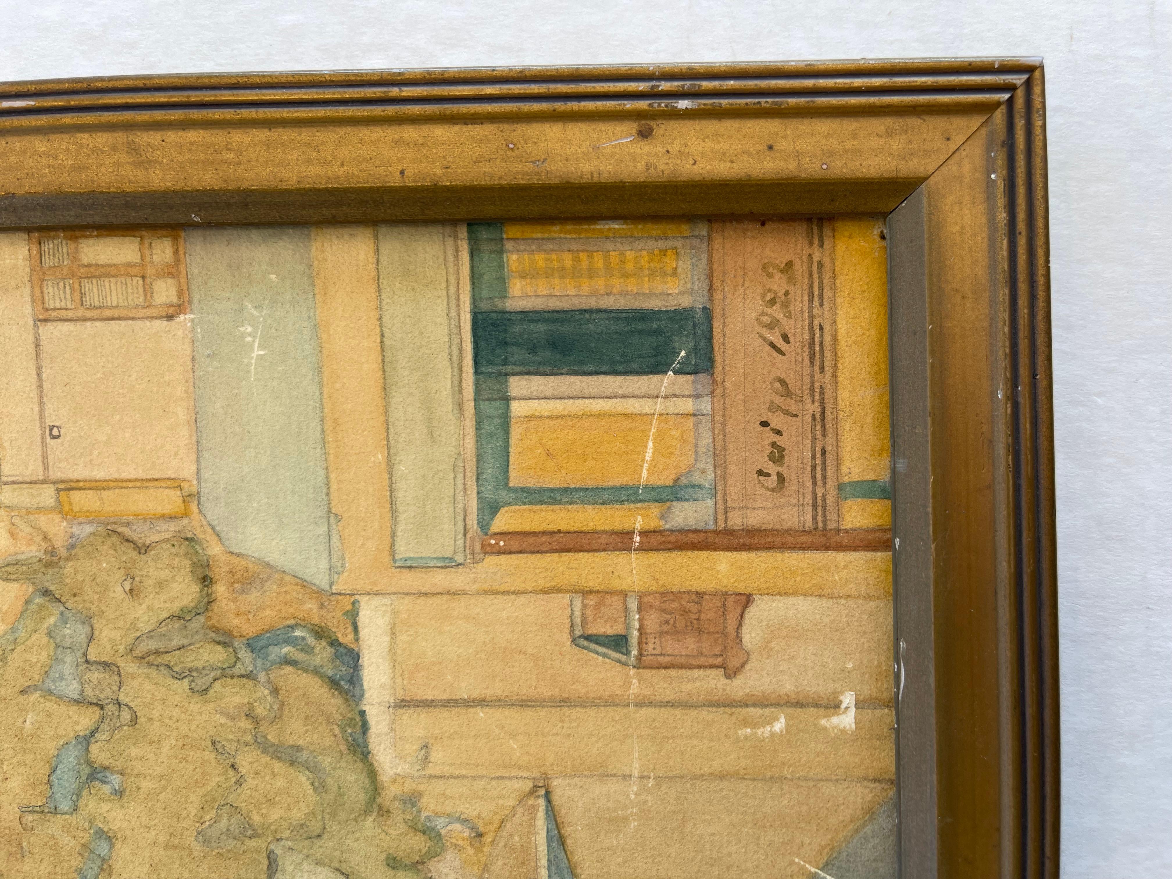  Cette œuvre d'art est vraisemblablement une aquarelle originale de 1922 représentant un paysage urbain du Caire, signée par l'artiste 0. Sandez dans le coin inférieur gauche, capturant une scène architecturale richement détaillée au cœur de la
