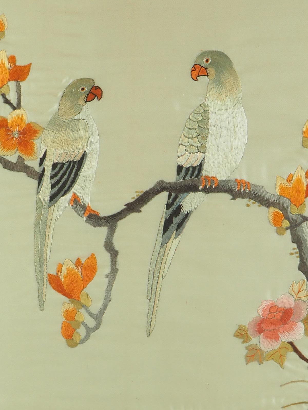 Chinese Export Framed 20th Century Chinese Silk Love Birds Embroidery