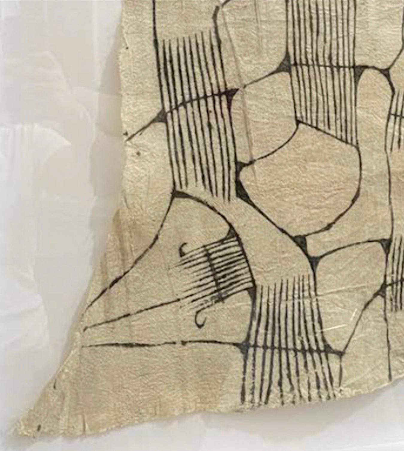 Tissu d'écorce africaine encadré Excellent état - En vente à Venice, CA