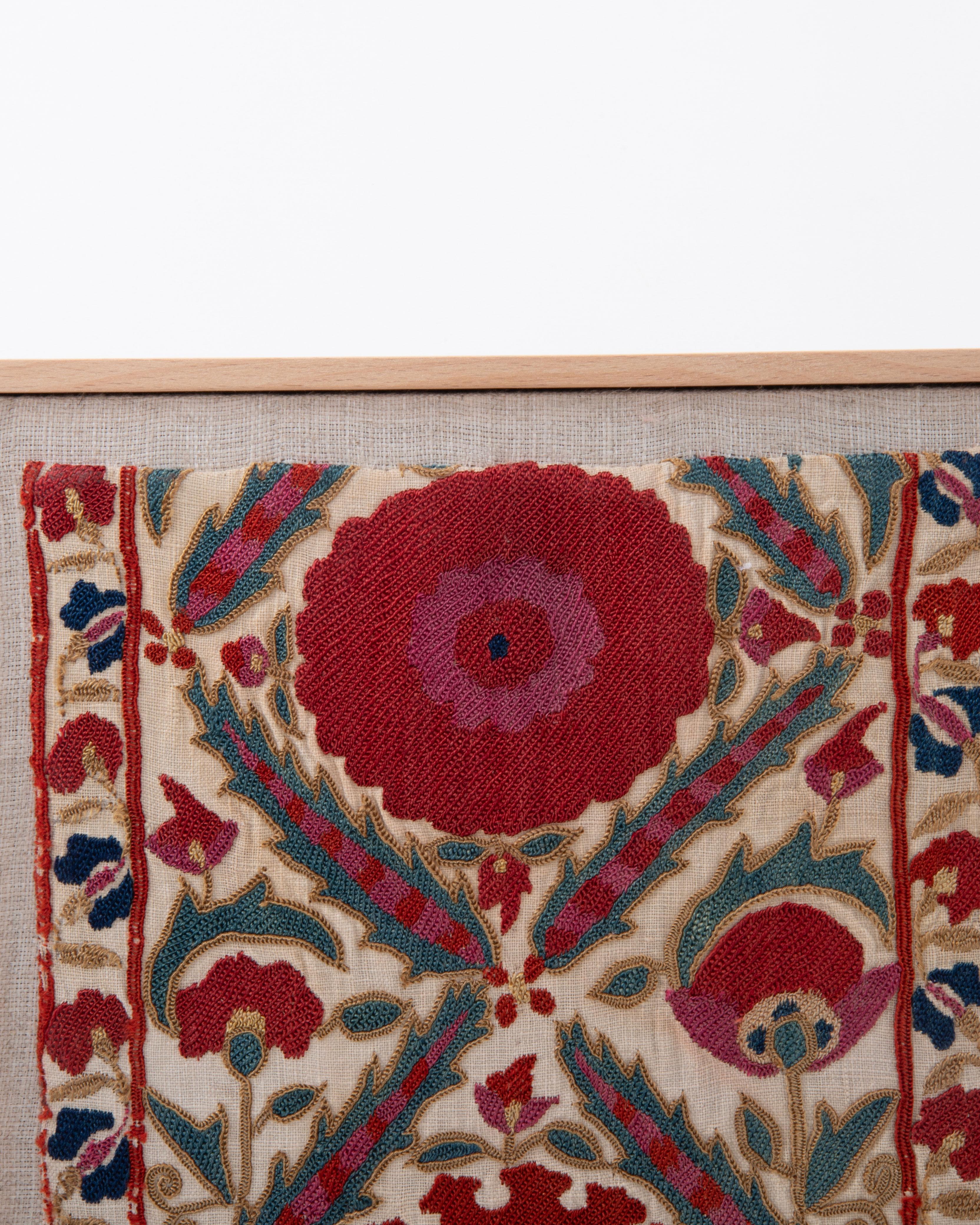 Gerahmtes antikes Buchara-Susani-Fragment, Usbekistan (Suzani) im Angebot