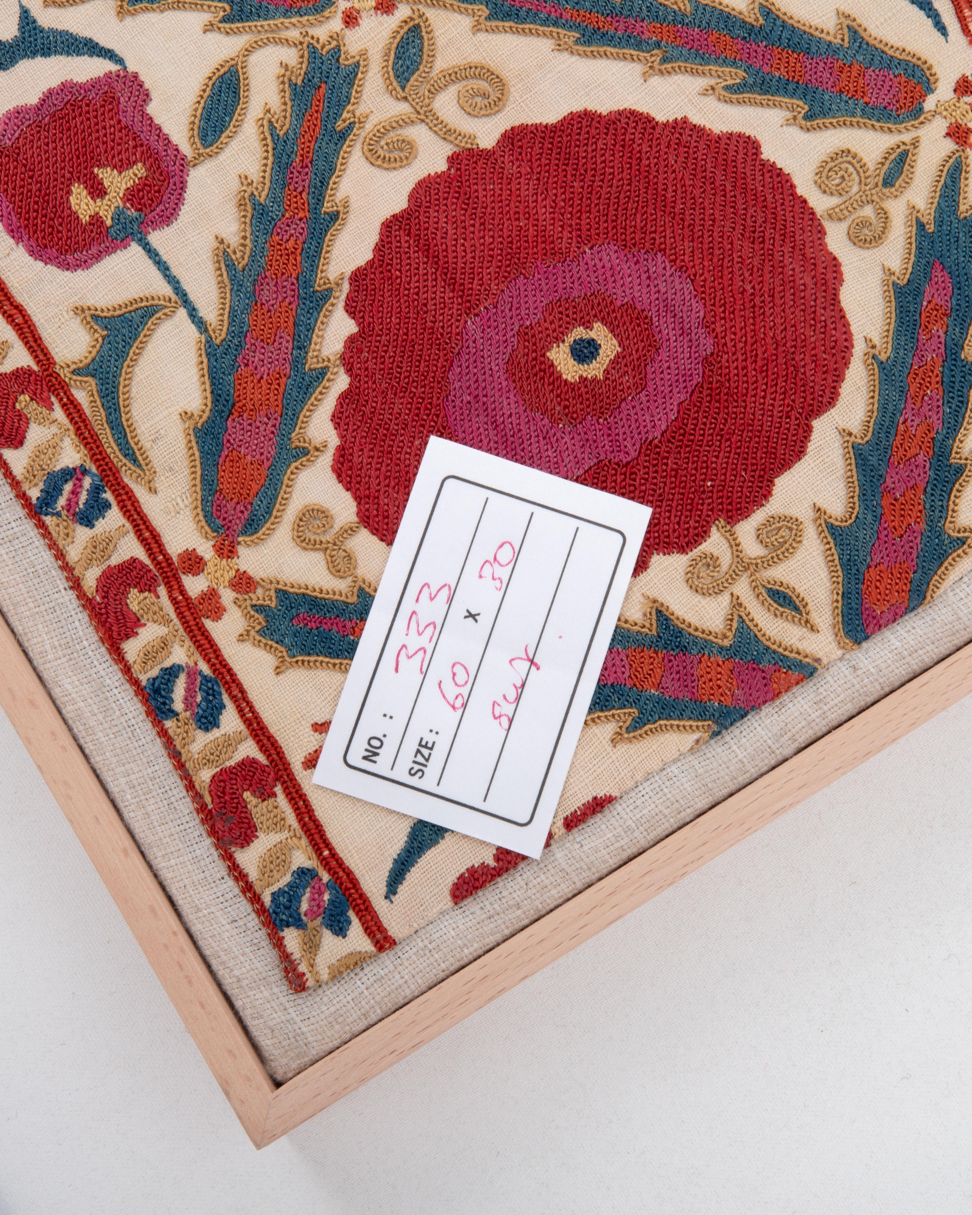 Framed Antique Bukhara Suzani Fragment, Uzbekistan in vendita 1