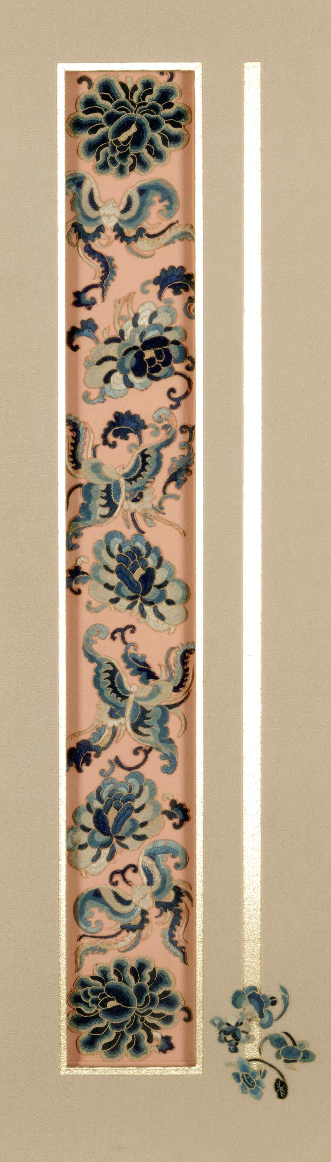 Pannello di ricamo cinese antico incorniciato della dinastia Qing Provenienza in vendita 2