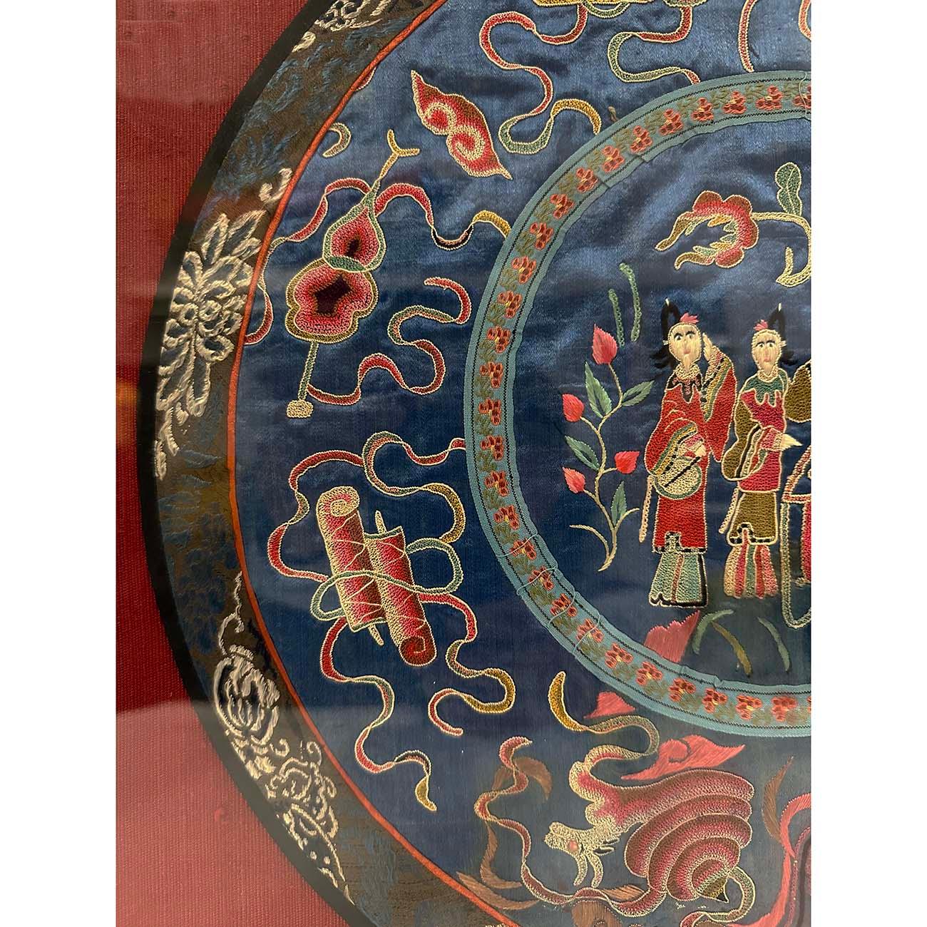 Framed Antique Chinese Qing Dynasty Embroidery 24LP111 In Good Condition For Sale In Pomona, CA