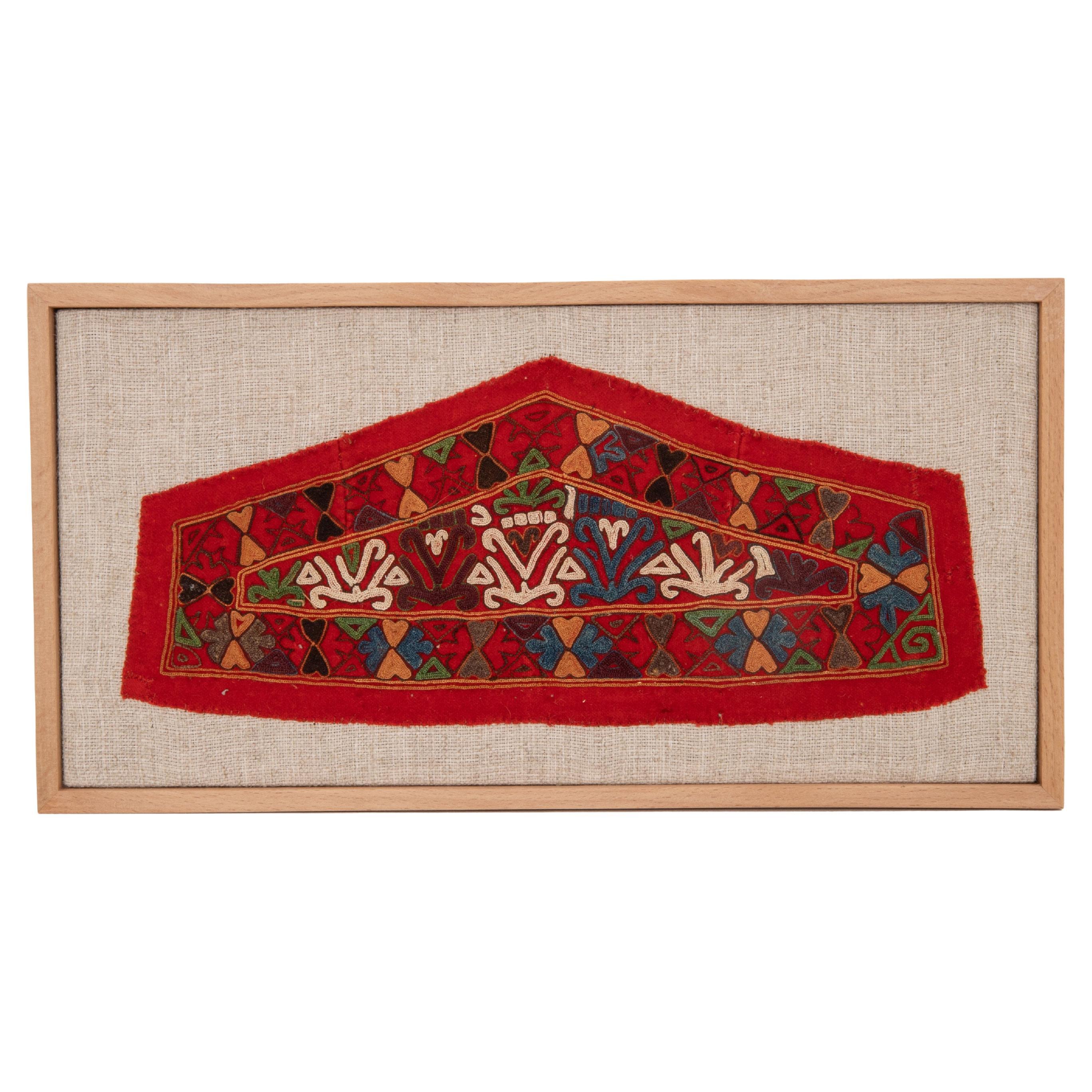 Bandeau ancien encadré de la tribu Choroe, Turkménistan, 19e siècle. en vente