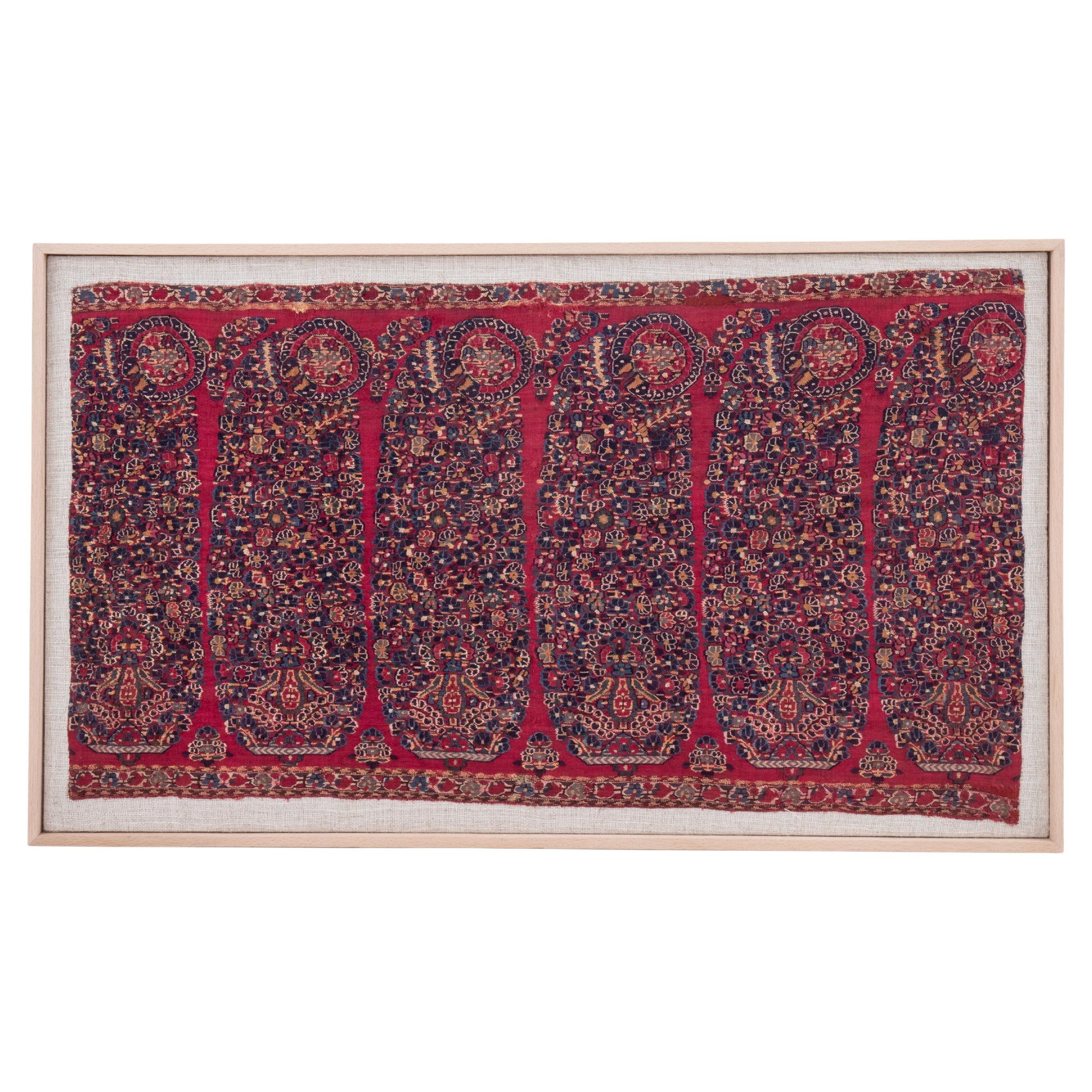 Frammento di scialle indiano Kashmir antico incorniciato, inizio XIX secolo.