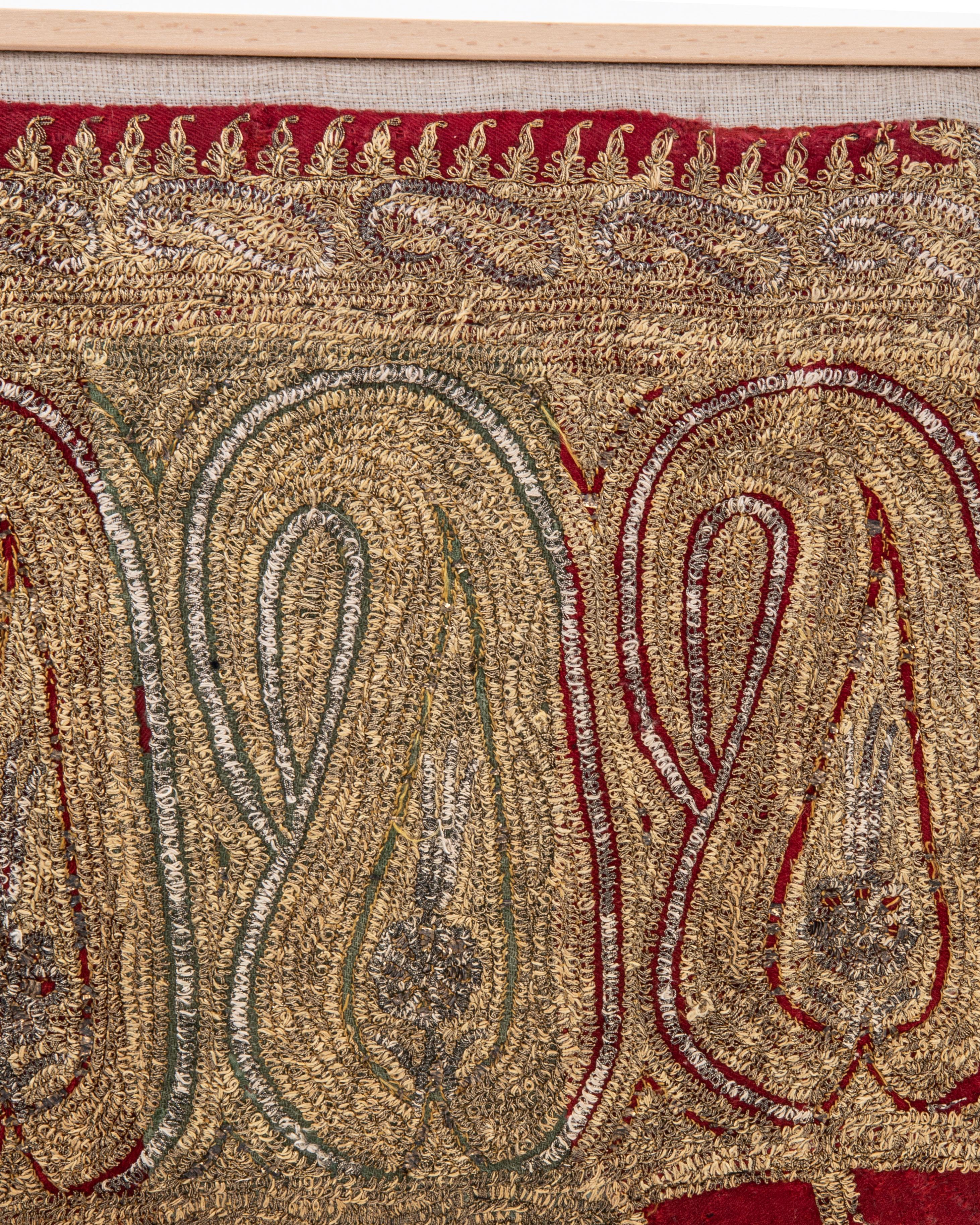 Framed Antique Indian Shawl Fragment, late 19th C. (Indisch) im Angebot