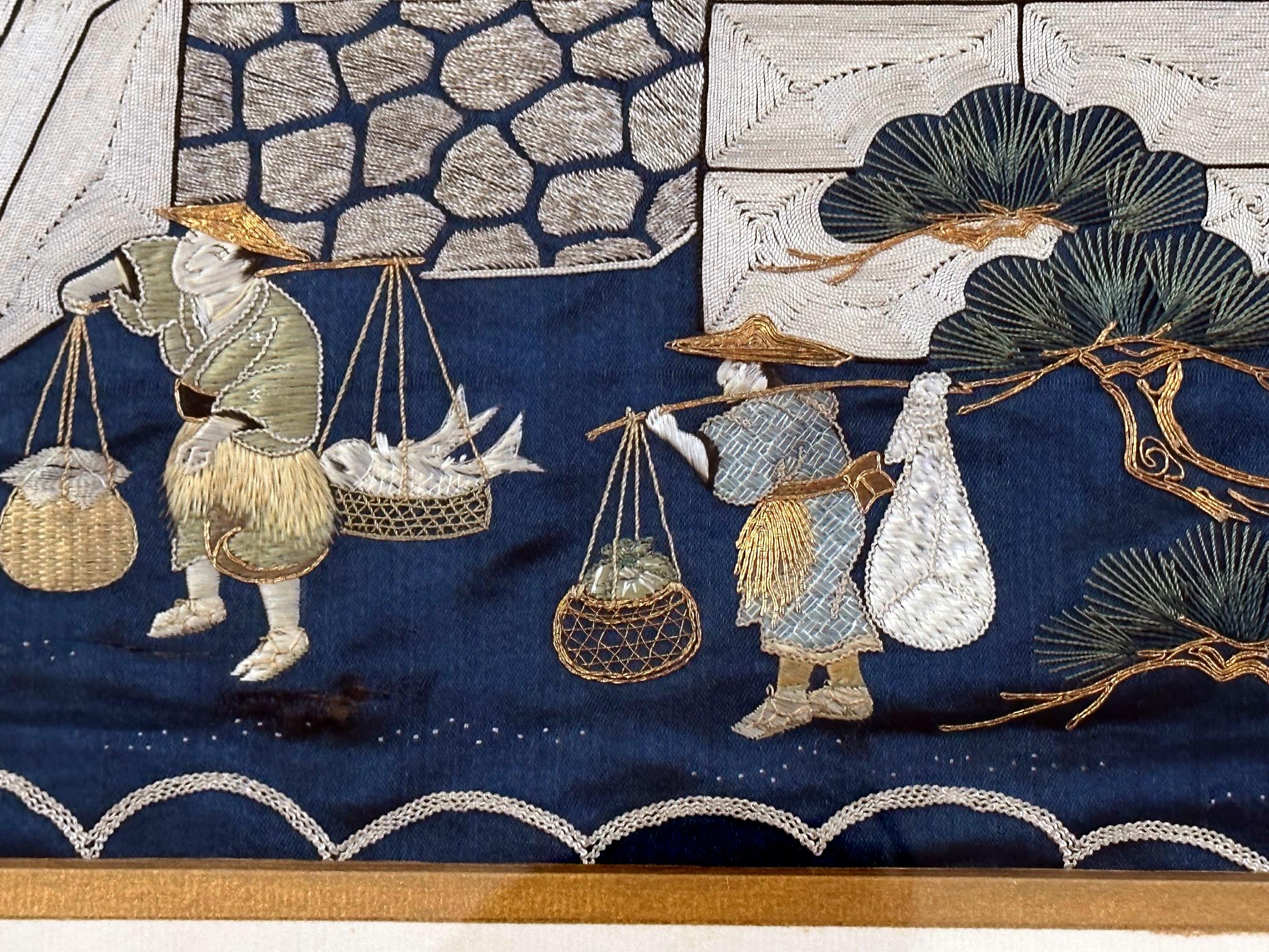 Gerahmte antike japanische Fukusa-Textil-Tafel mit Stickerei im Angebot 4