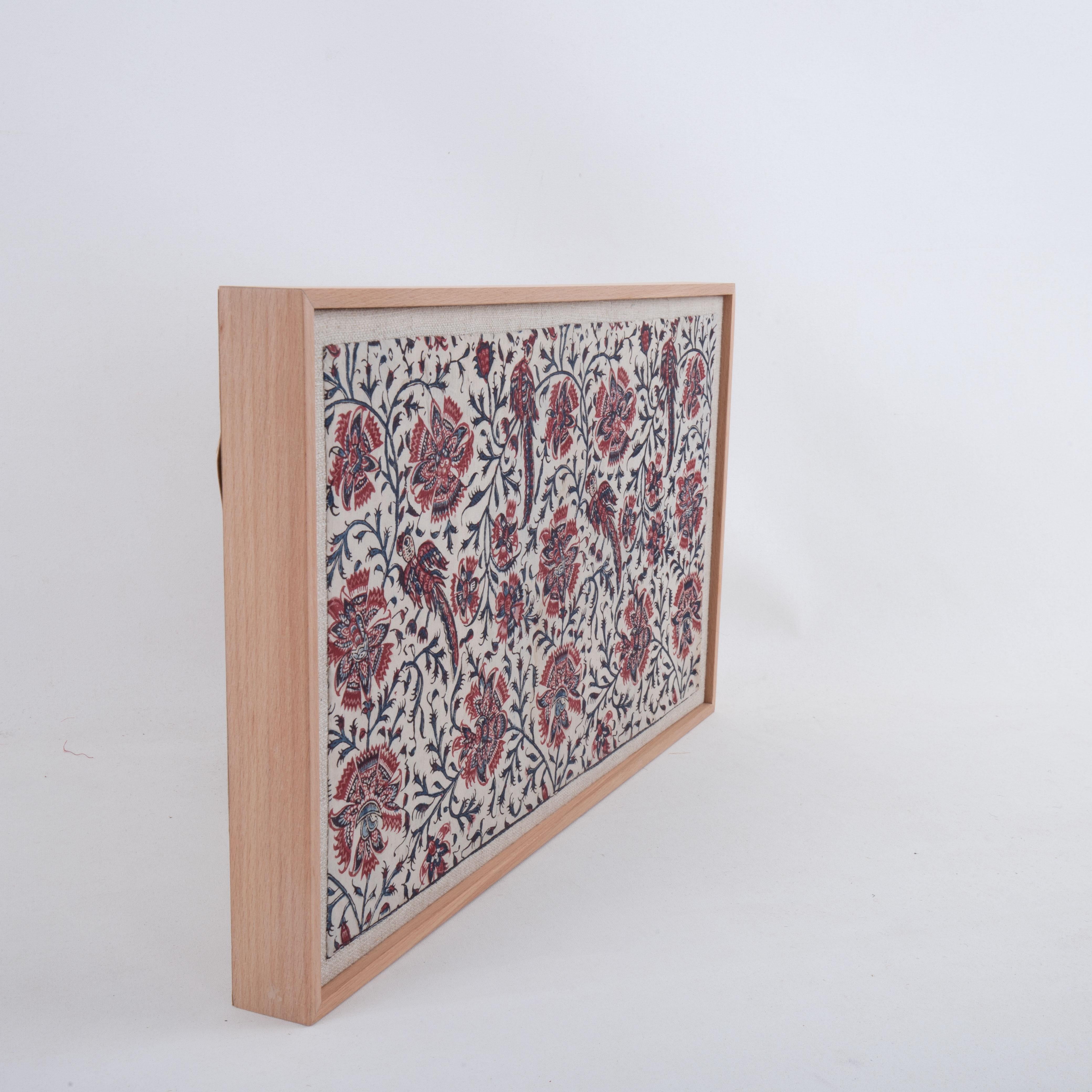 Gerahmtes antikes Kalamkari-Fragment, Indien (Baumwolle) im Angebot