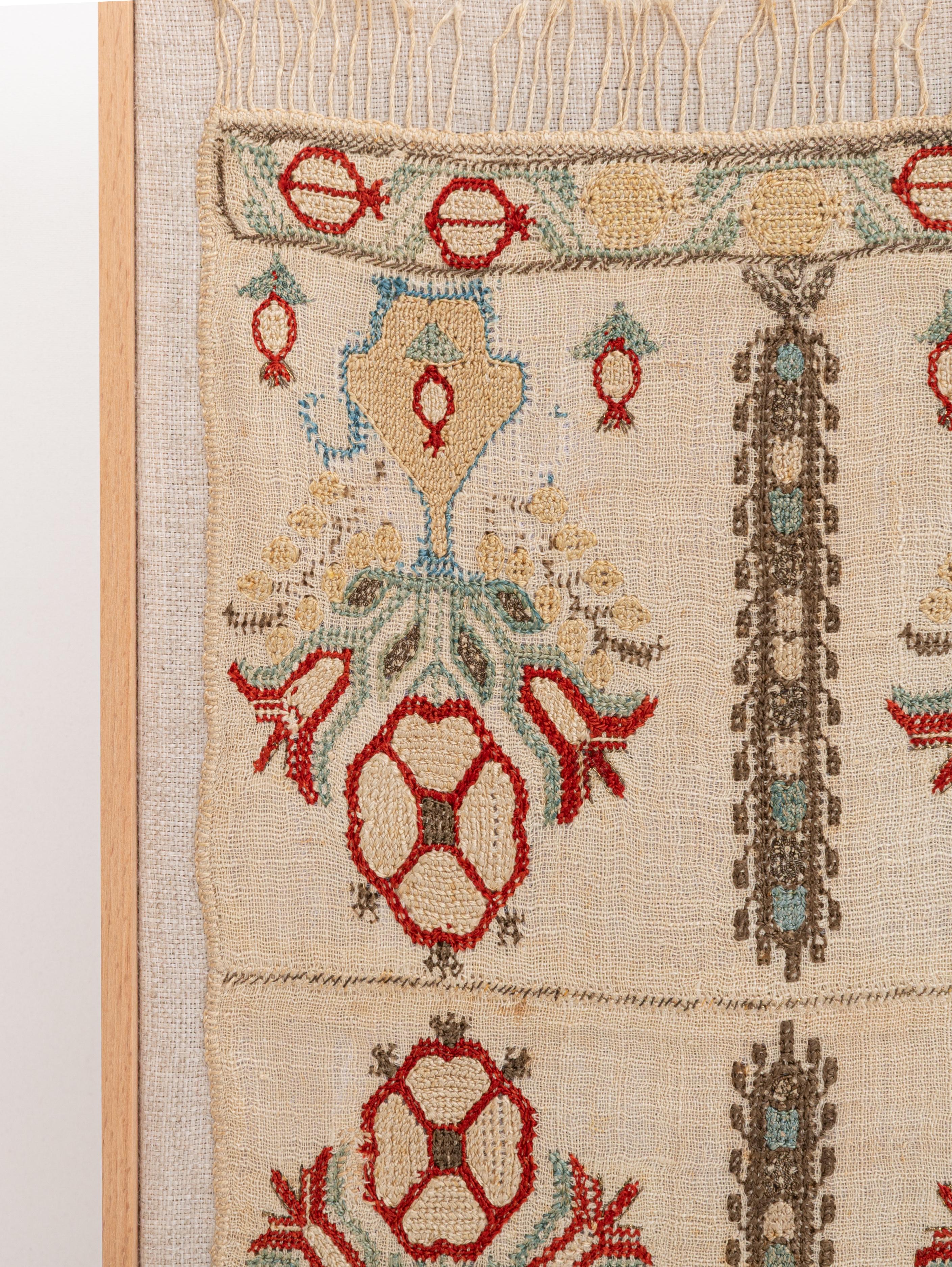 Artisanat Encadrement d'une ancienne broderie ottomane, A.L.A.C. Turquie en vente