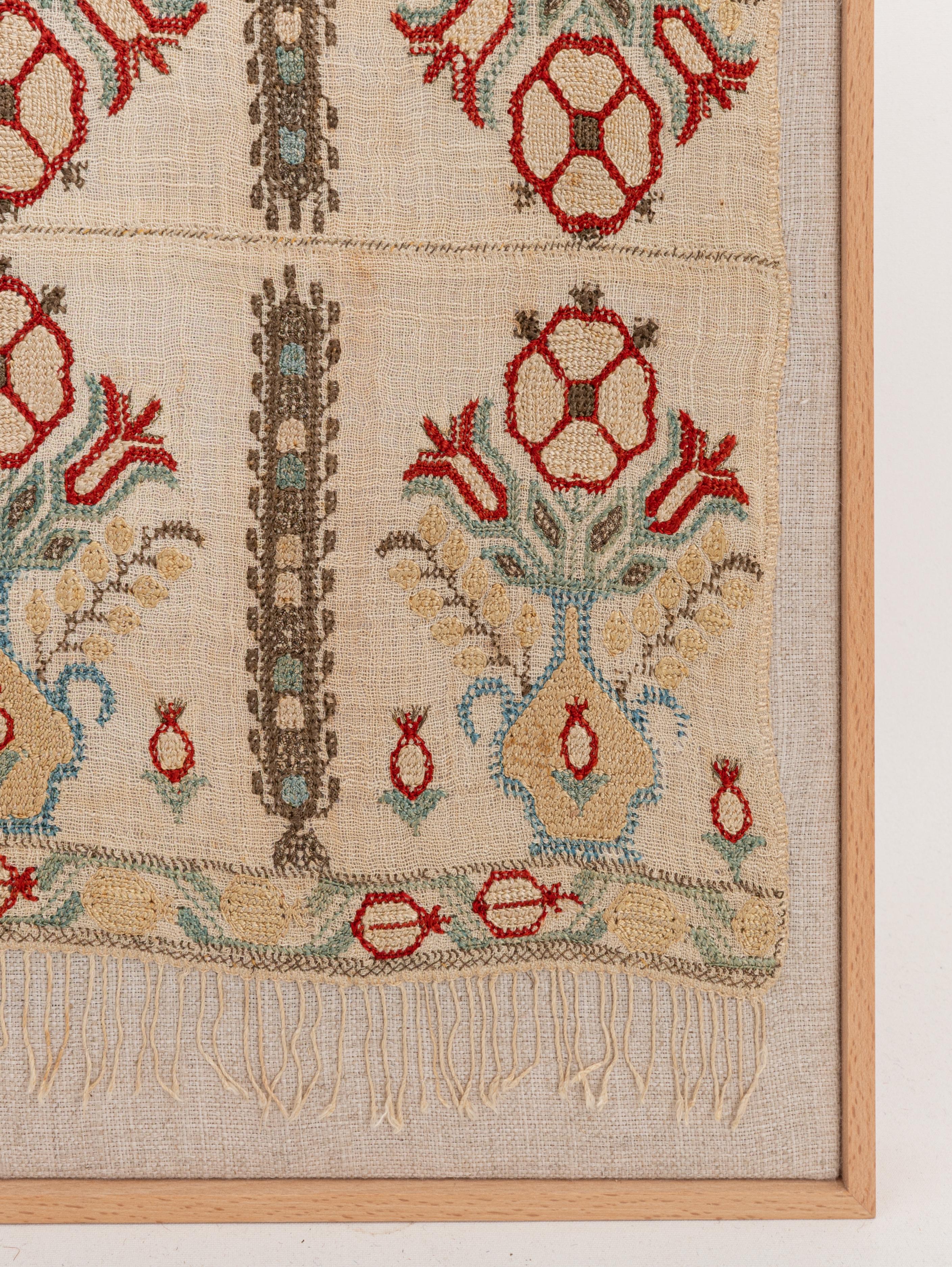 Turc Encadrement d'une ancienne broderie ottomane, A.L.A.C. Turquie en vente
