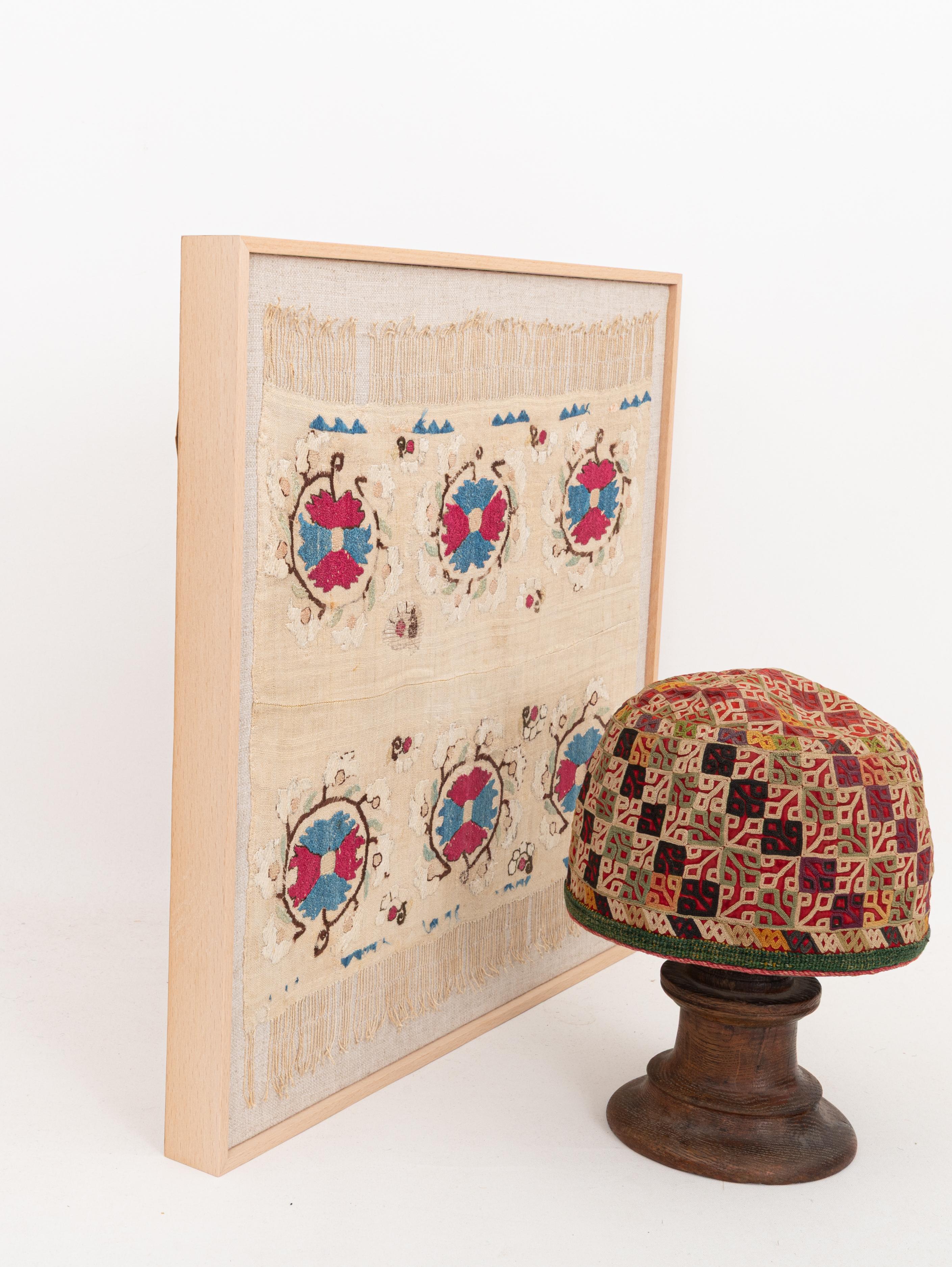 Brodé Encadrement d'une ancienne broderie ottomane, A.L.A.C. Turquie en vente