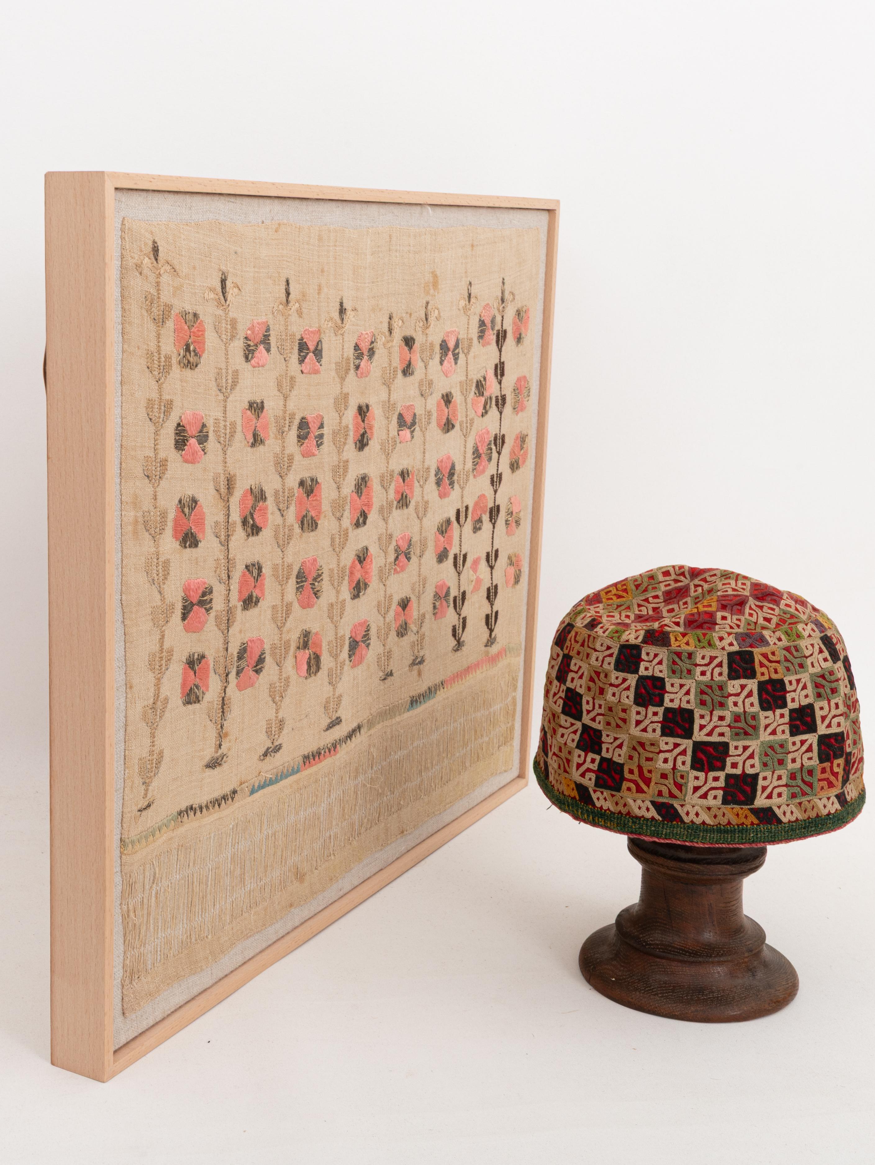 Brodé Encadrement d'une ancienne broderie ottomane, A.L.A.C. Turquie en vente