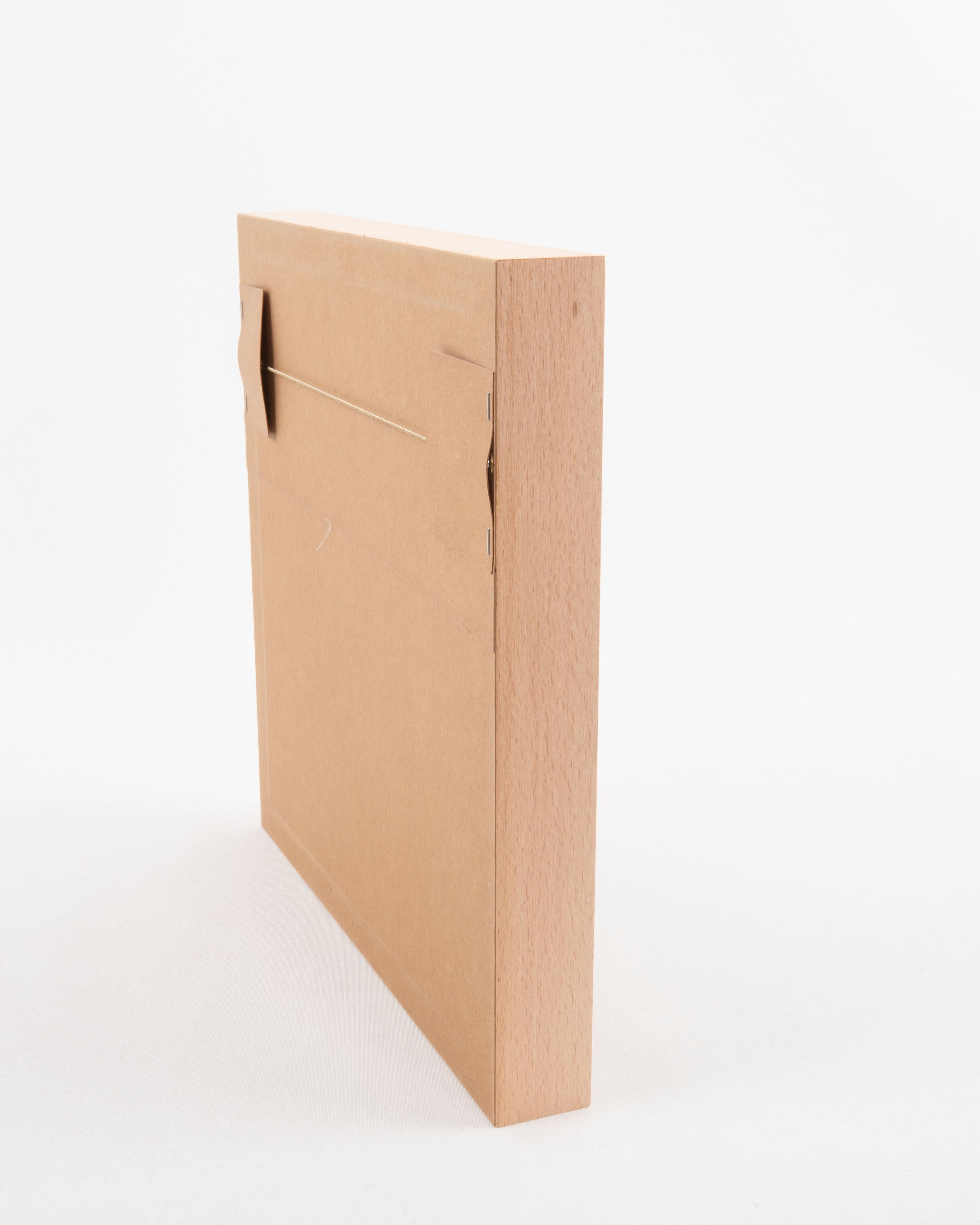 Fragment de broderie ottomane ancienne encadrée, fin du 19e siècle. État moyen - En vente à Istanbul, TR