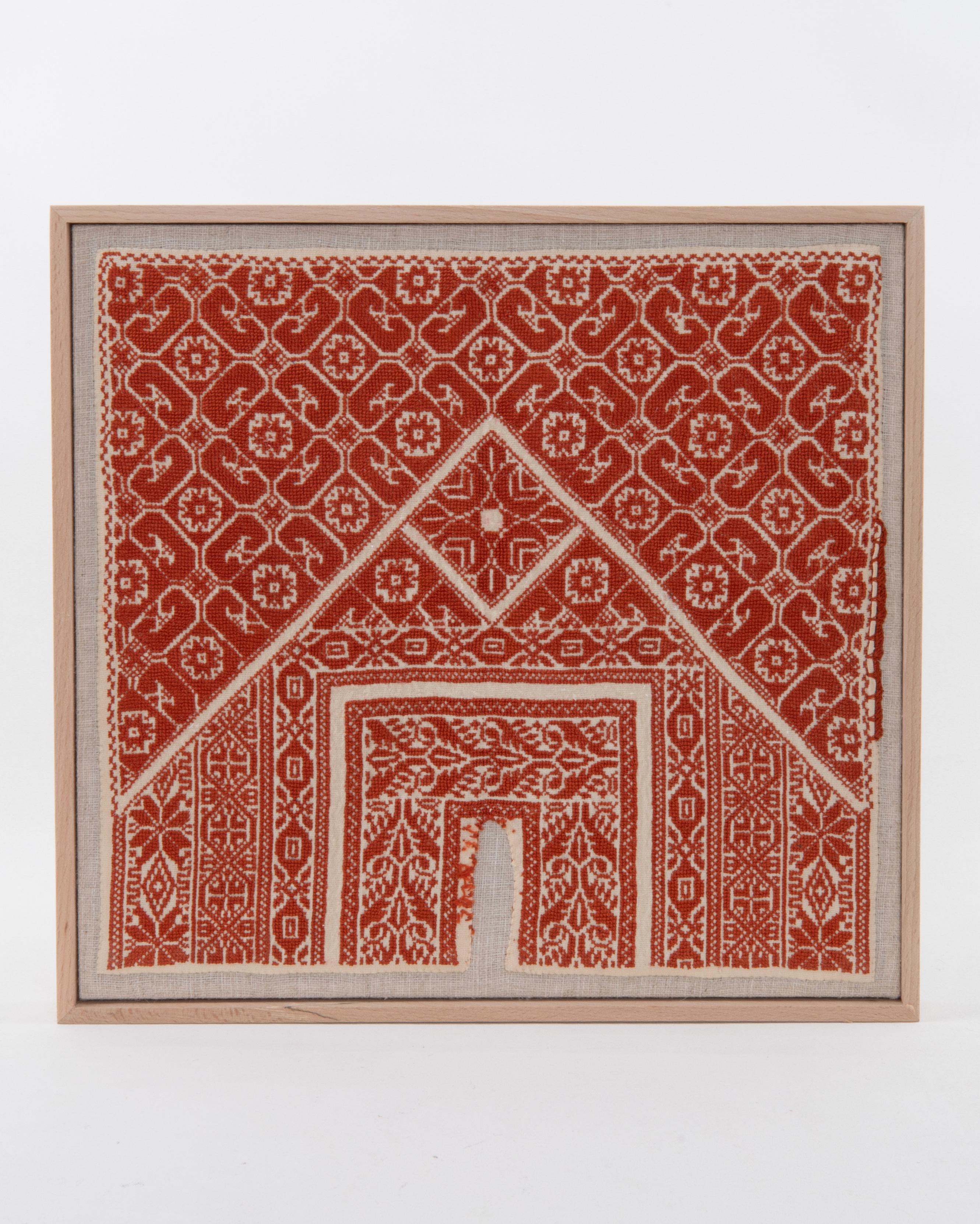 First the fragment has been hand backed on a linen fabric, then stretched over a wooden stretcher and finished with a wooden frame.
Early 20thC.Palestine
Ready to go on a wall.

Framed Item above is made from a used and antique tapestry therefore it