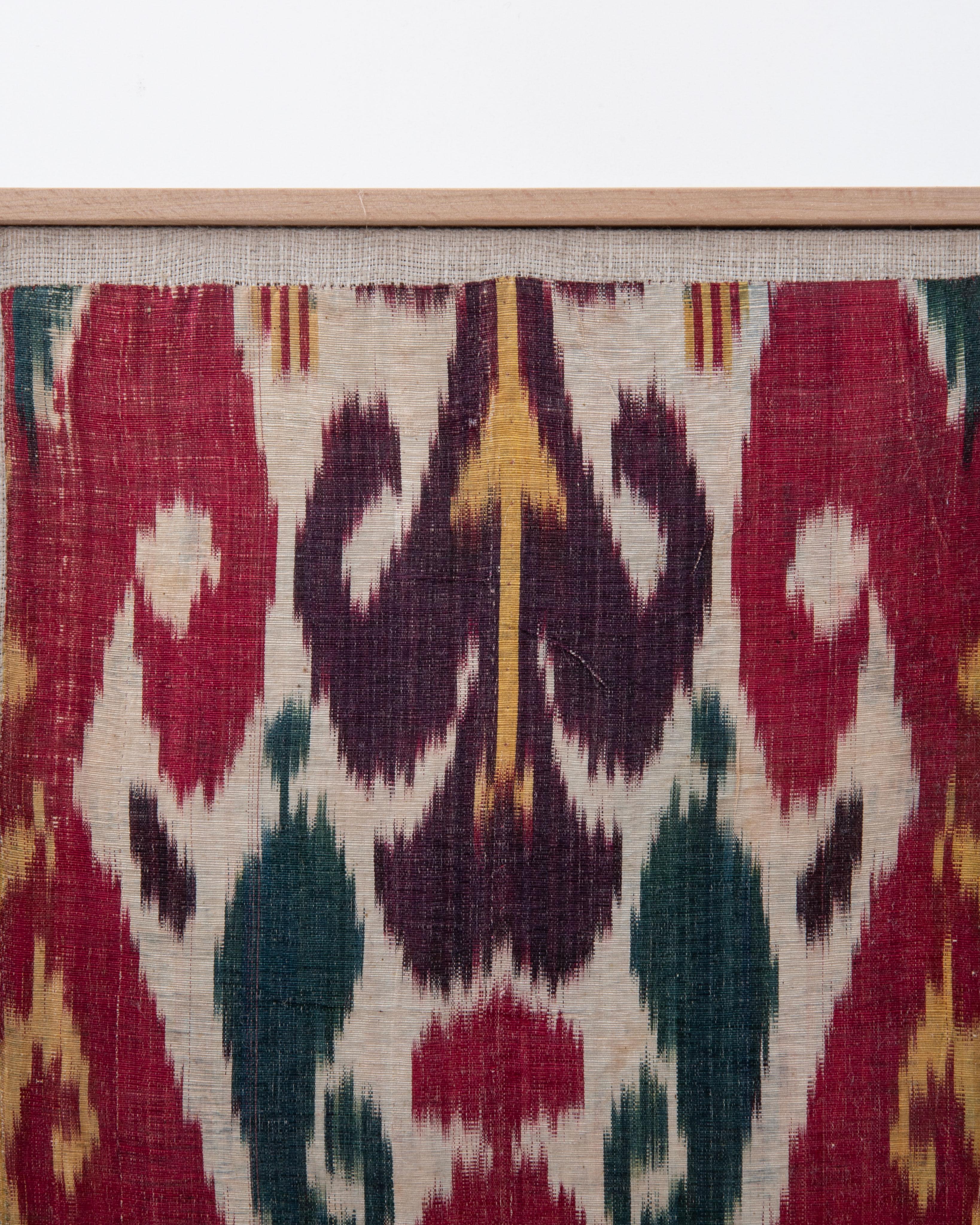 Framed Antique Silk and Cotton Ikat Fragment, 19th C. (Volkskunst) im Angebot