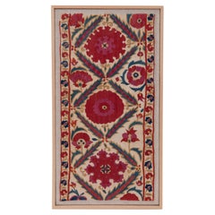 Gerahmtes antikes Suzani-Fragment, Tadschikistan, 19.