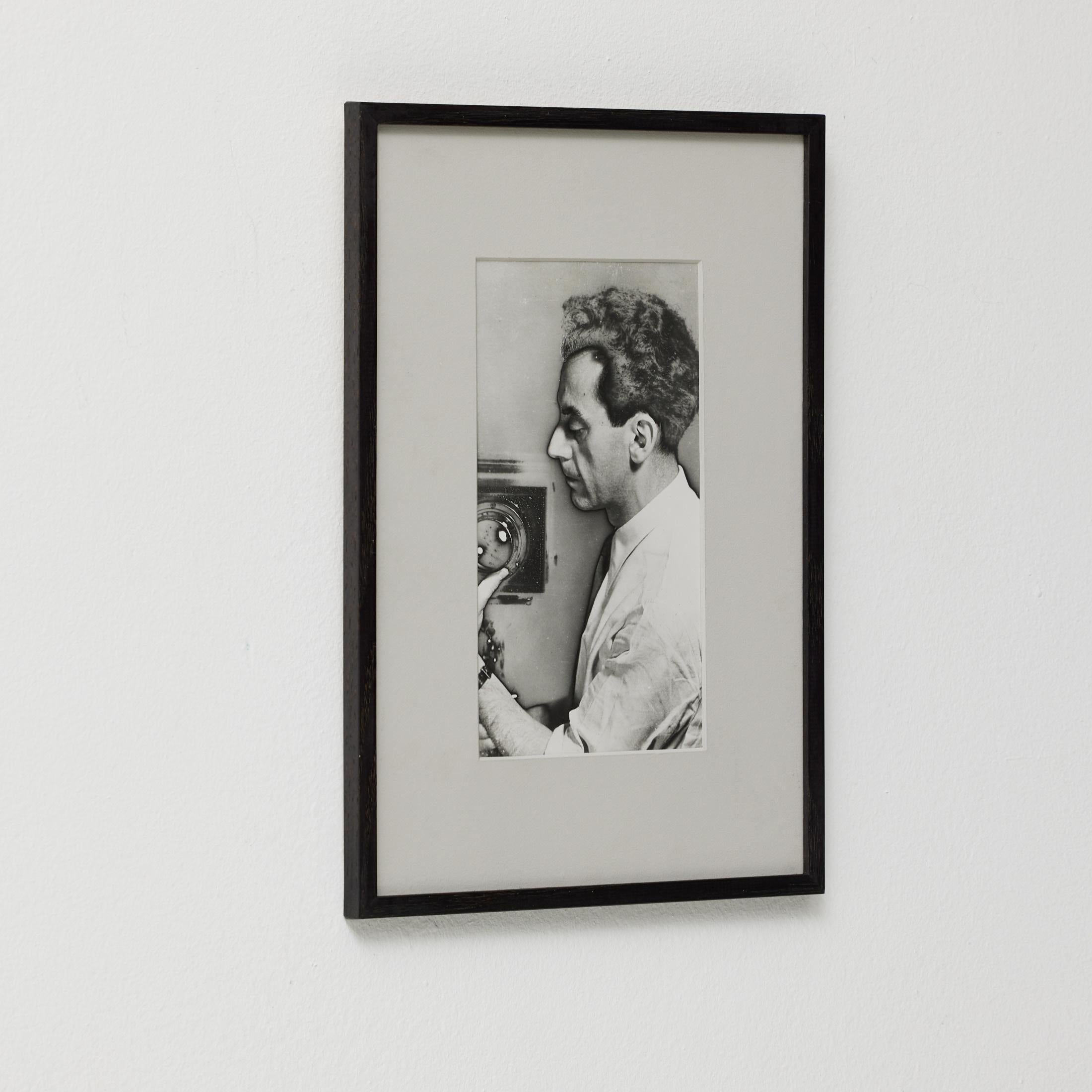 Francese Ritratto in bianco e nero di Man Ray incorniciato, Self-Portrait d'epoca in vendita