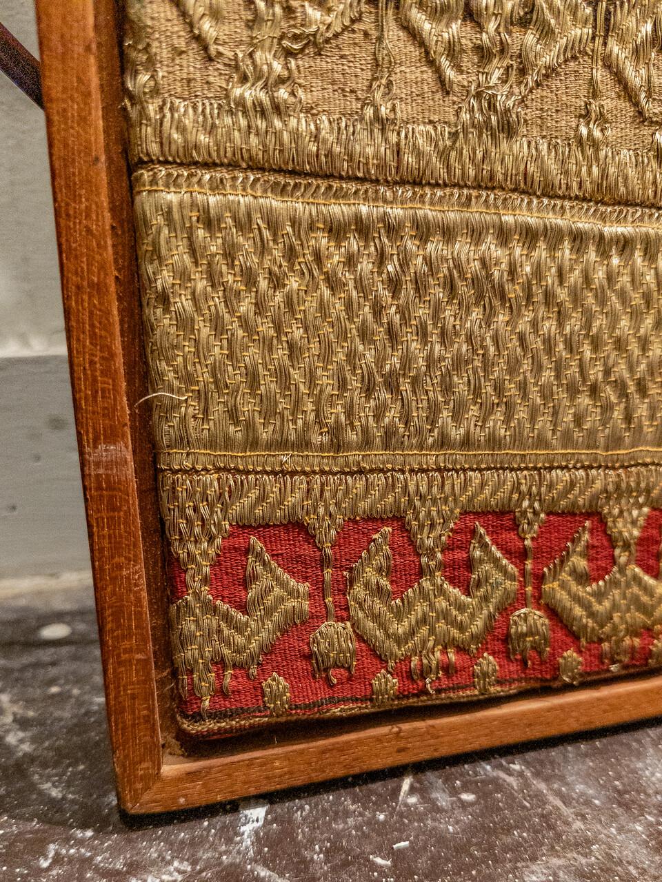 Framed Ceremonial Tapis Textile from Lampung In Good Condition For Sale In Houston, TX