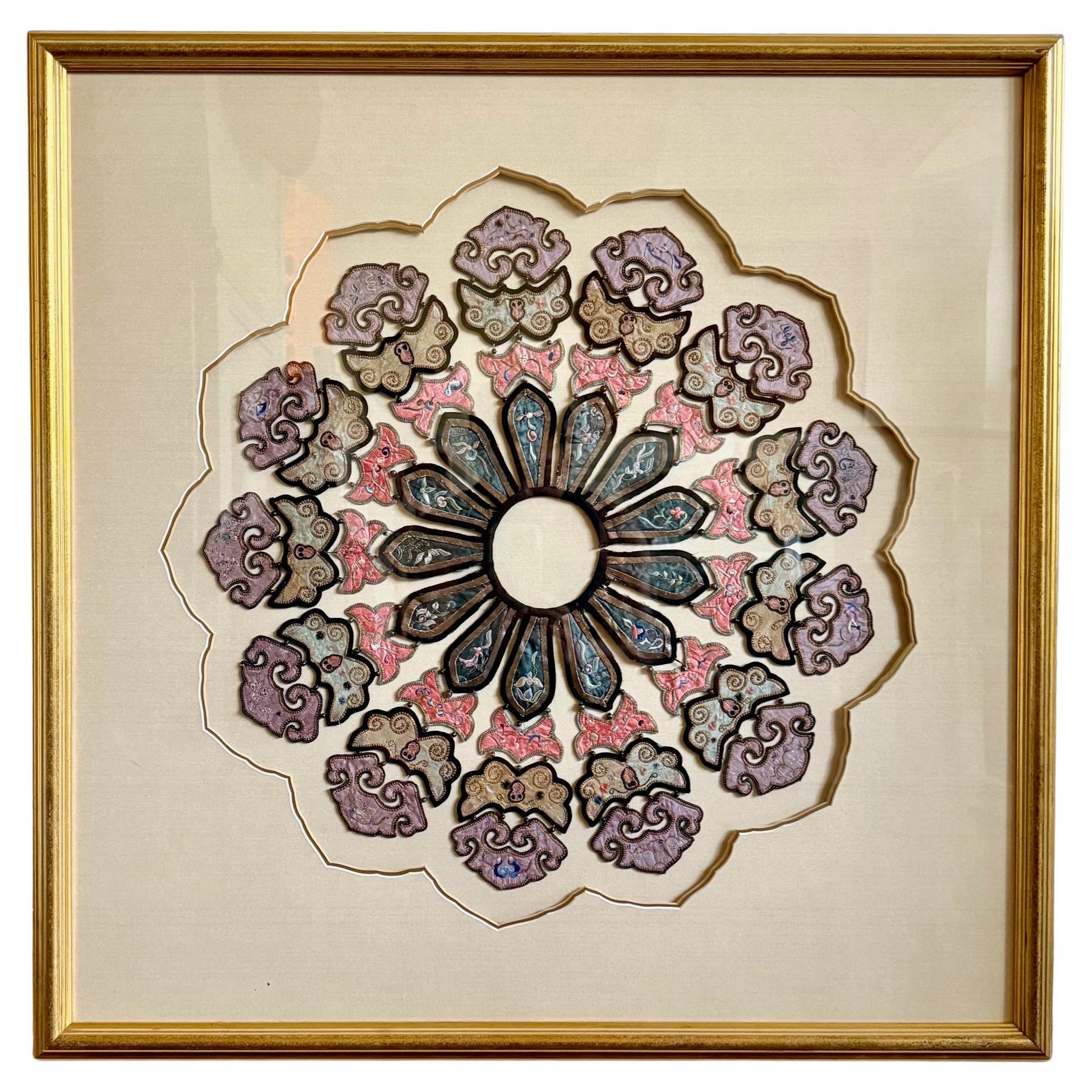 Framed Chinese Antique Embroidery Silk Collar Qing Dynasty For Sale