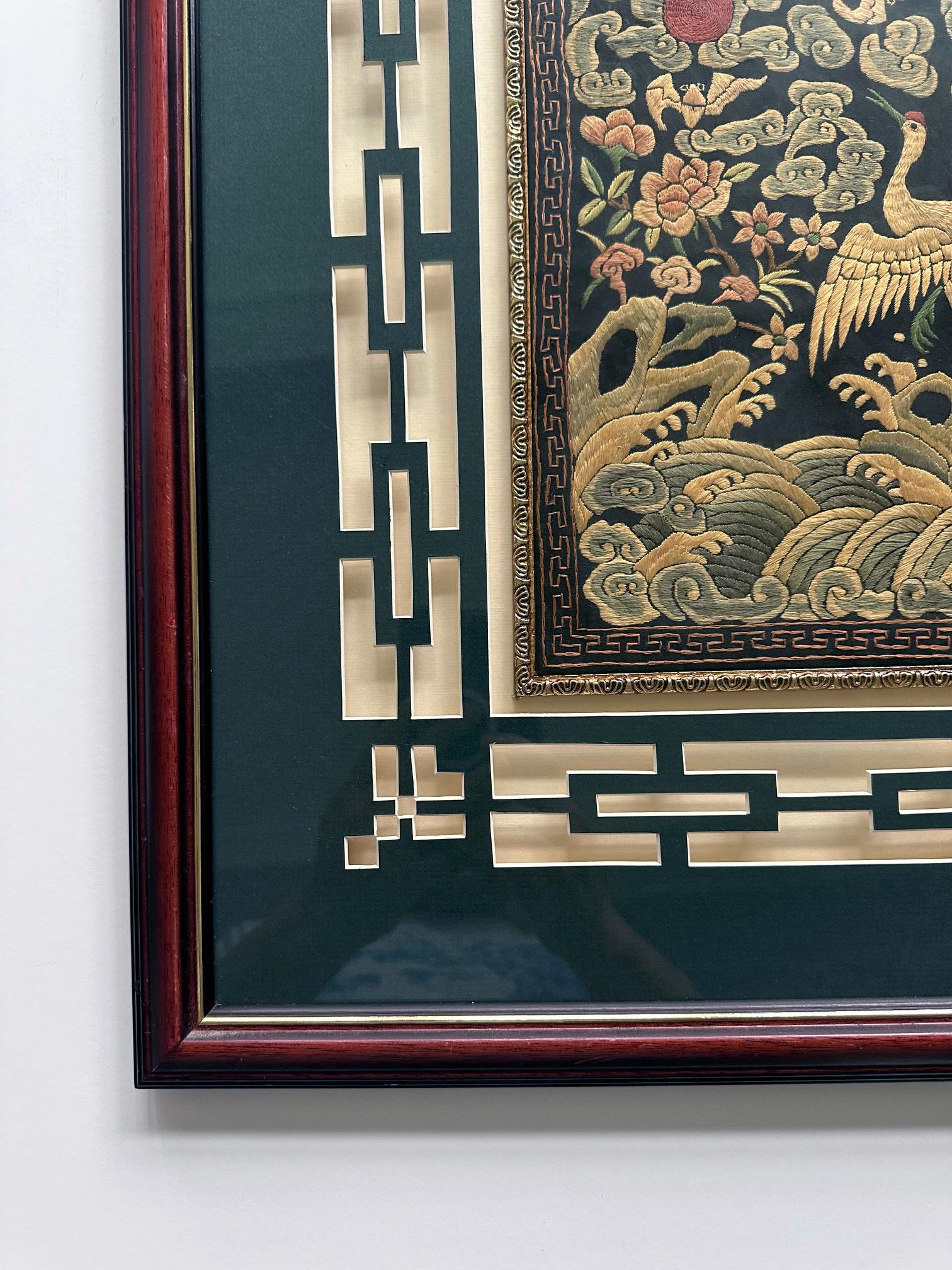 Framed Chinese Qing Dynasty Embroidered First Rank Badge en venta 5