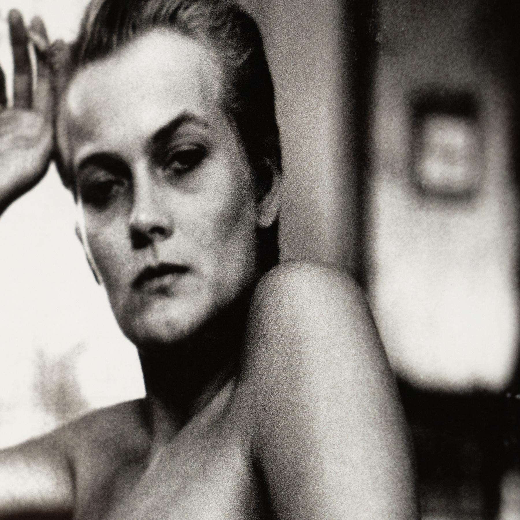 Copertina incorniciata di Helmut Newton Illustrated Number 2 (1987) In condizioni buone in vendita a Barcelona, Barcelona