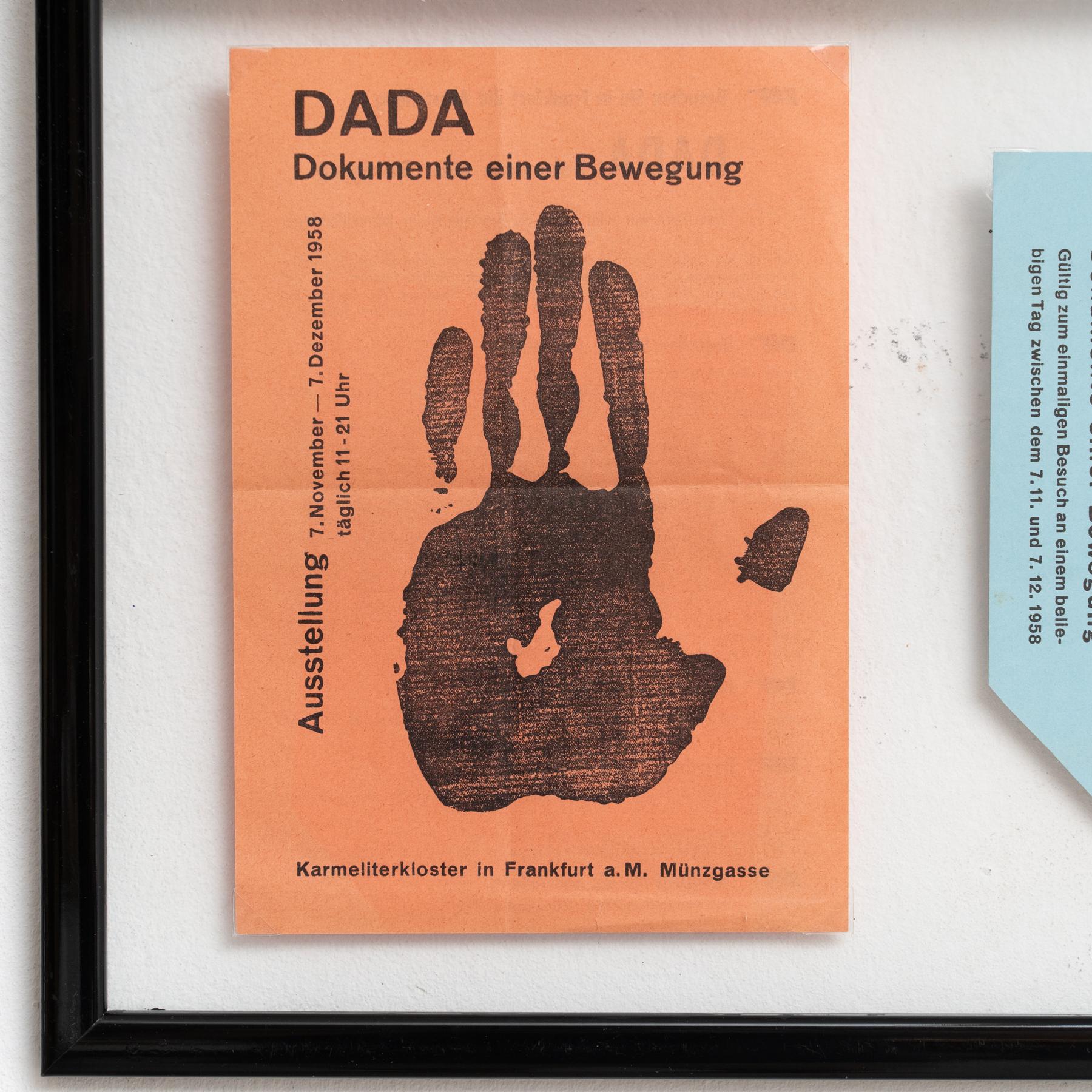 Gerahmter Dada Tract aus der Ausstellung „Dada Dokumente Einer Bewegung“, 1958 im Zustand „Gut“ im Angebot in Barcelona, Barcelona