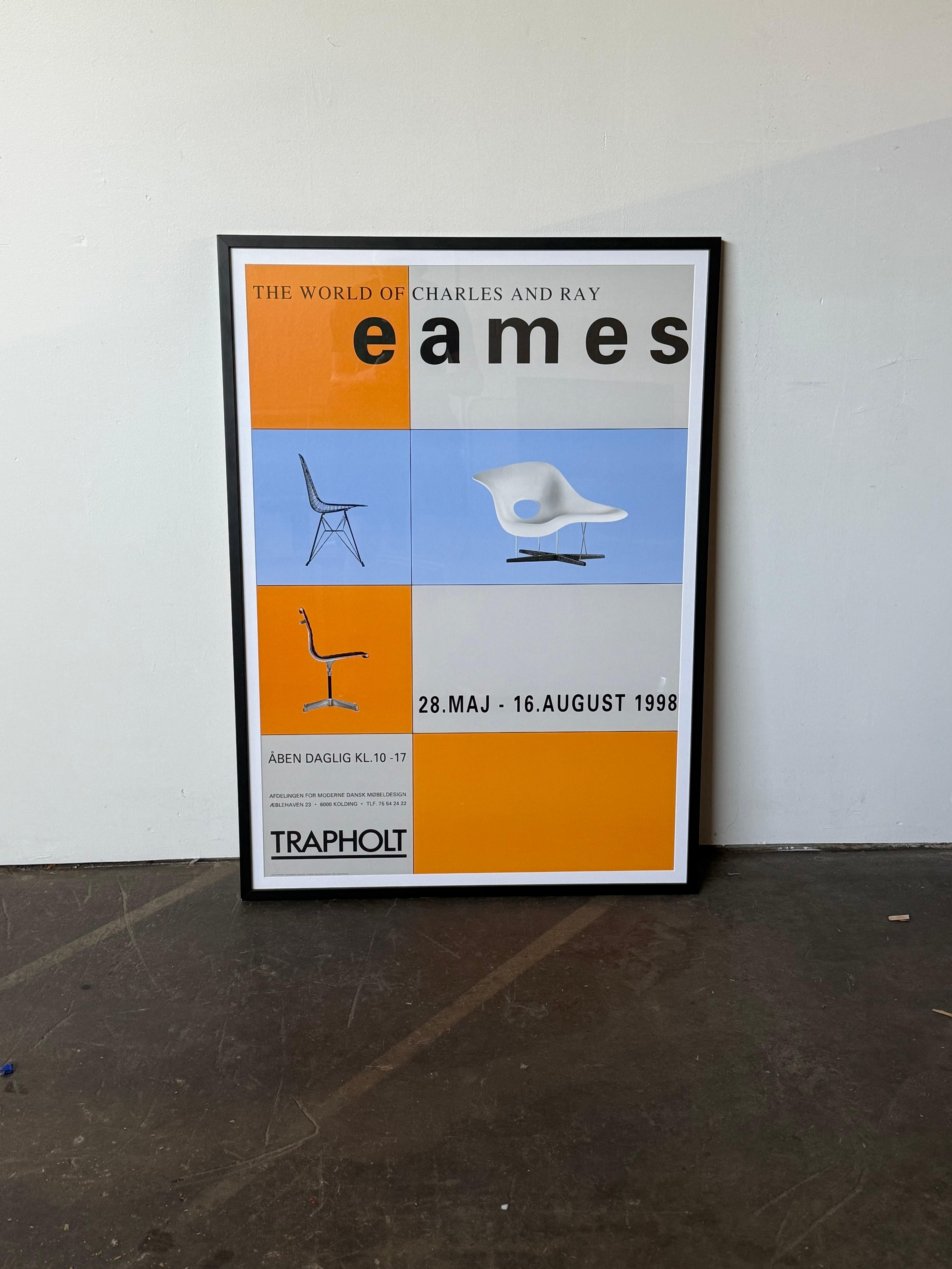 Danois Affiche Eames encadrée de l'exposition du musée Trapholt (Danemark) en vente