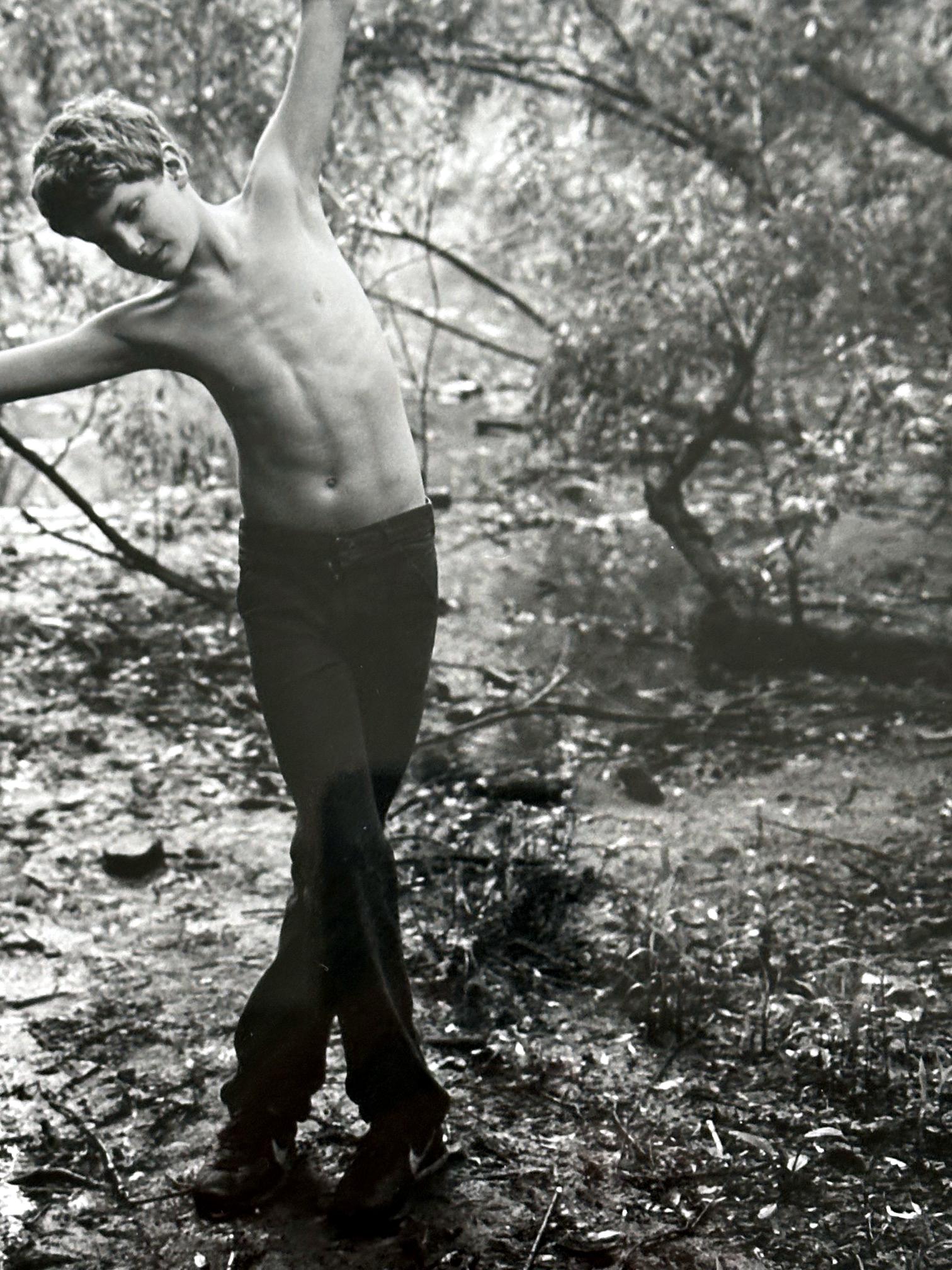 Gerahmte, Editionsfotografie, Vintage-Fotografie Adam im Central Park, New York, Arthur Tress im Zustand „Gut“ im Angebot in Atlanta, GA