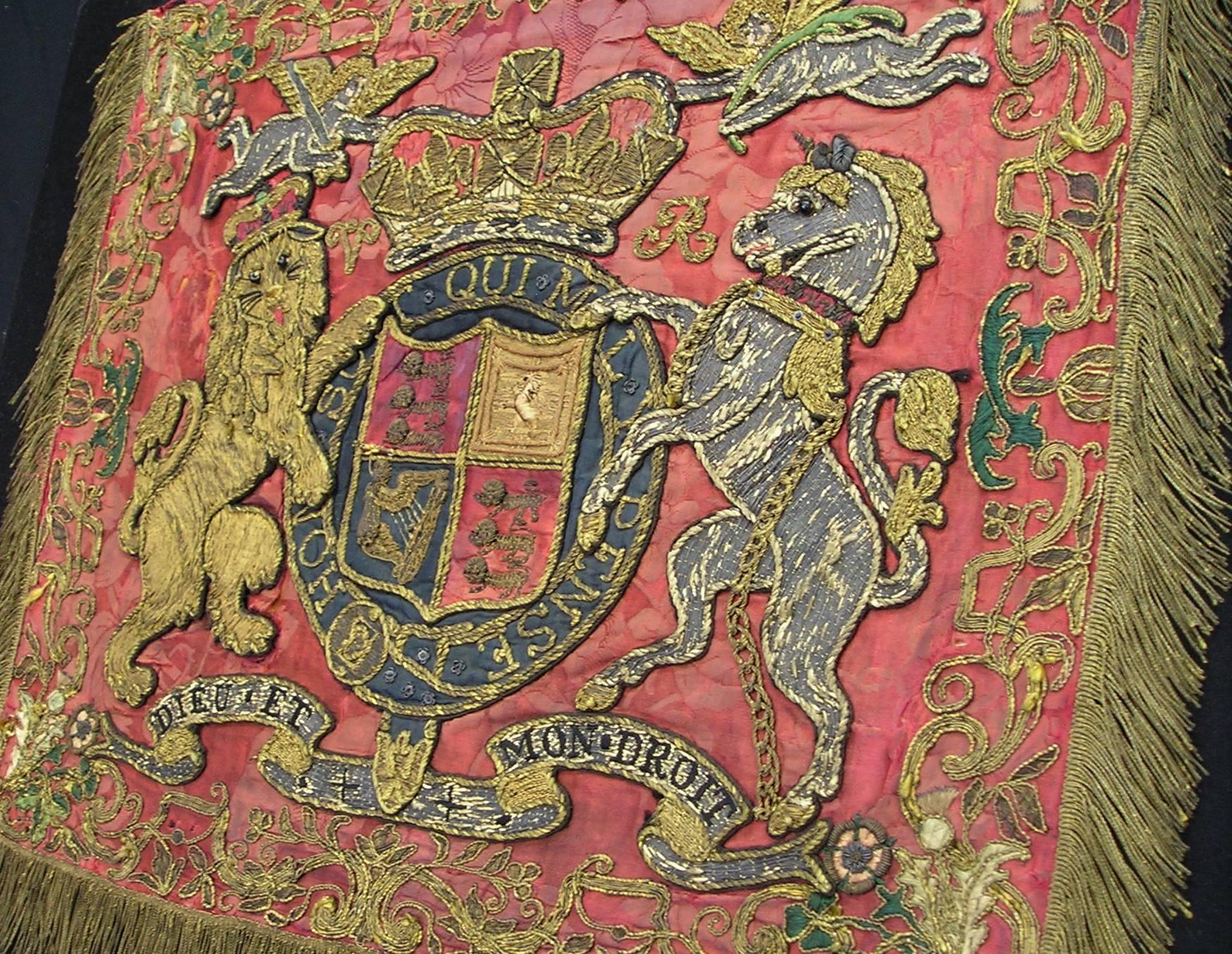 Framed Embroidered Victorian England Coat of Arms Panel with Gilt Threads In Good Condition In Hamilton, Ontario