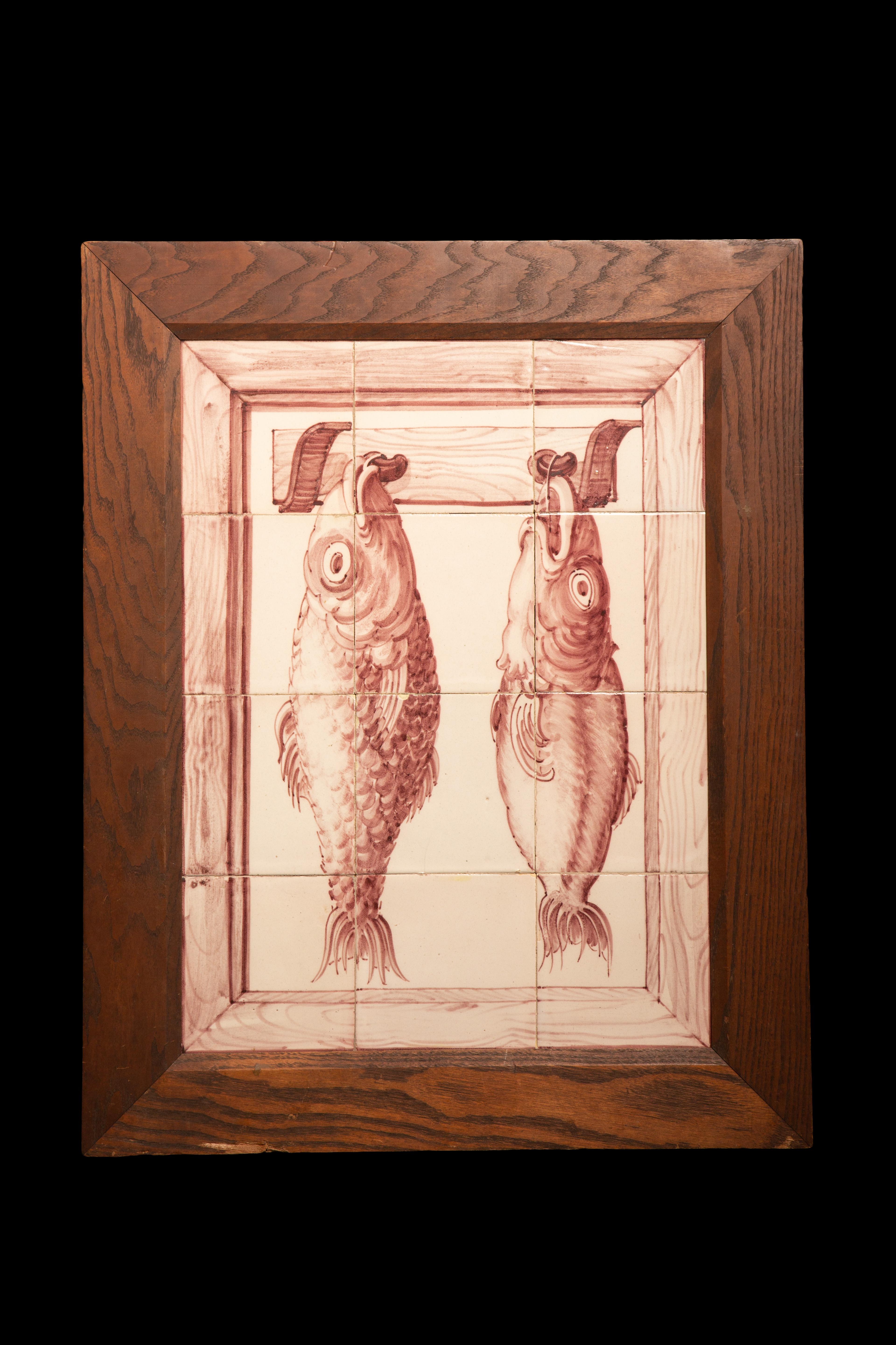 Gruppo di piastrelle francesi con cornice a motivo di pesce

Misure: 22,5 x 28 x 1