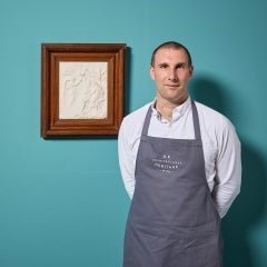 Gerahmte kirchliche Reliefplakette aus weißem Marmor, Frankreich, ca. 1912