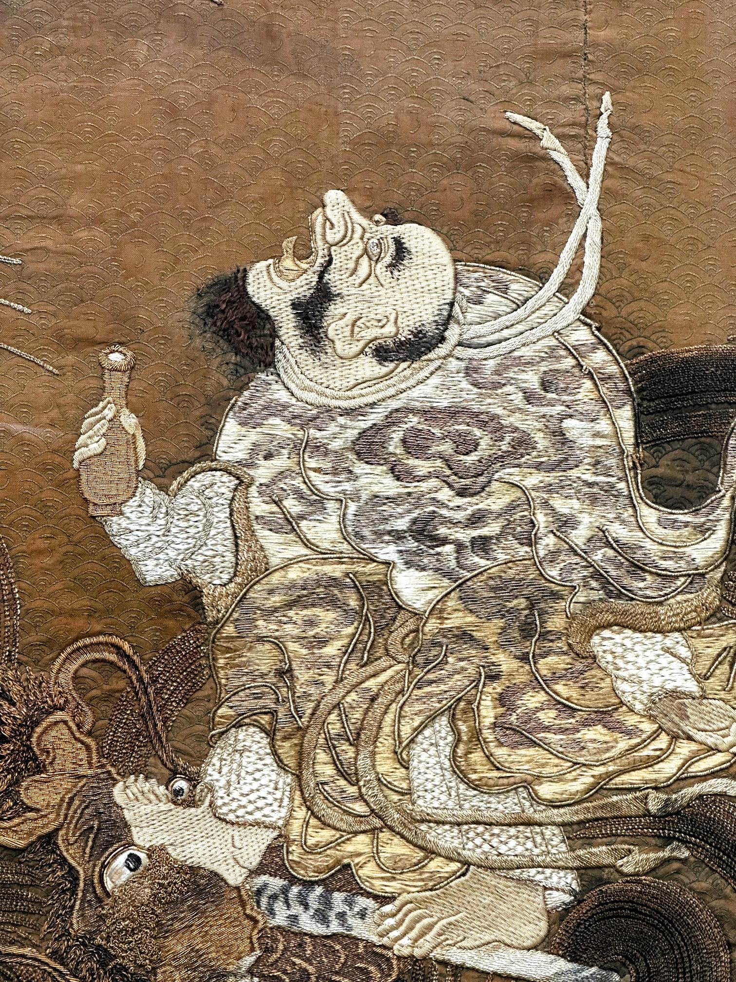 Gerahmter japanischer antiker Sennin-Wandteppich mit Stickerei aus der Meiji-Periode  (Japanisch) im Angebot
