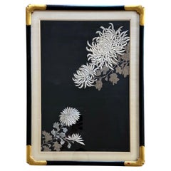 Panel Textil Bordado Japonés Enmarcado Período Meiji