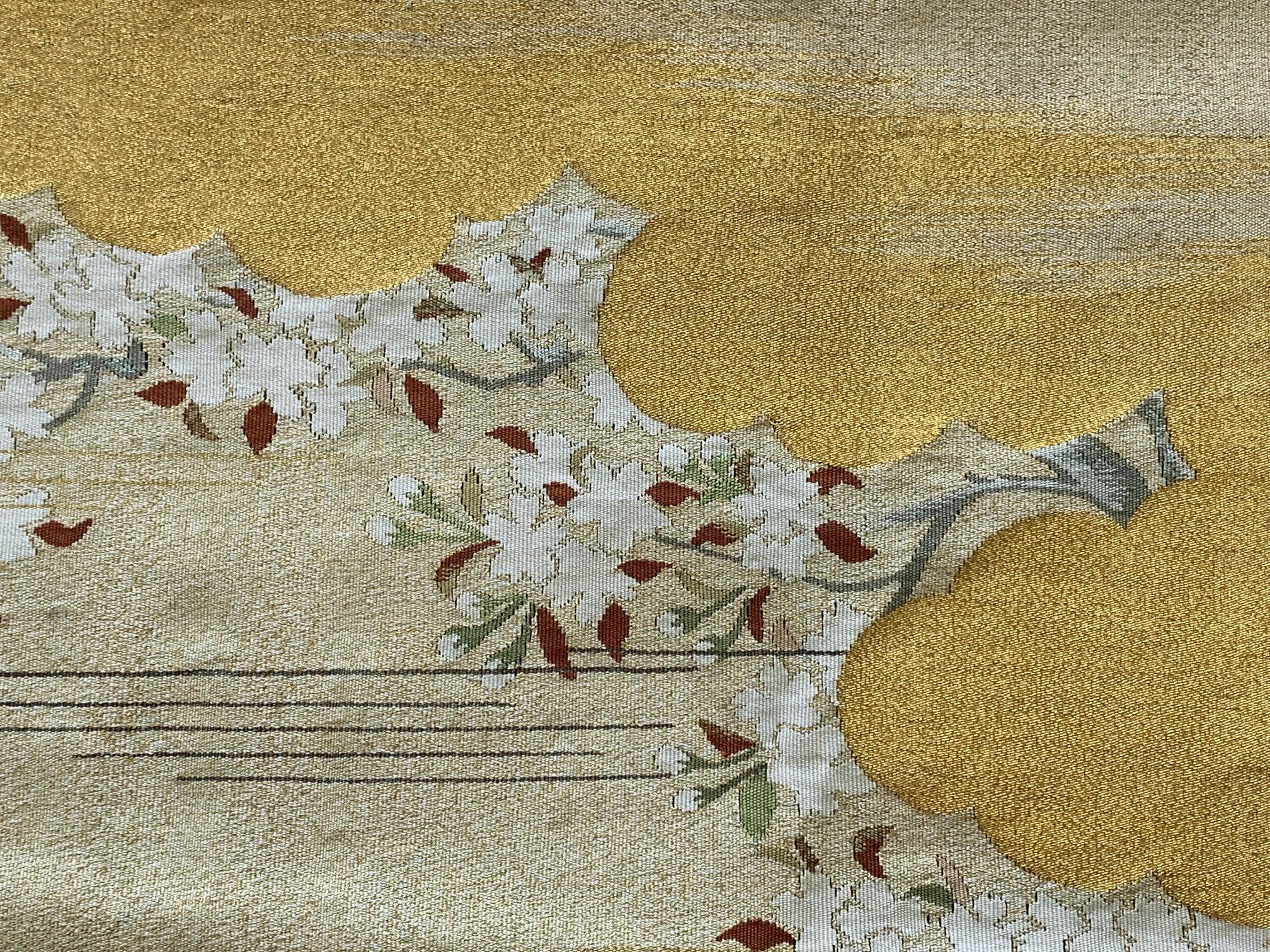 Gerahmte japanische Fukusa-Textilkunst aus der Meiji-Periode (Seide) im Angebot