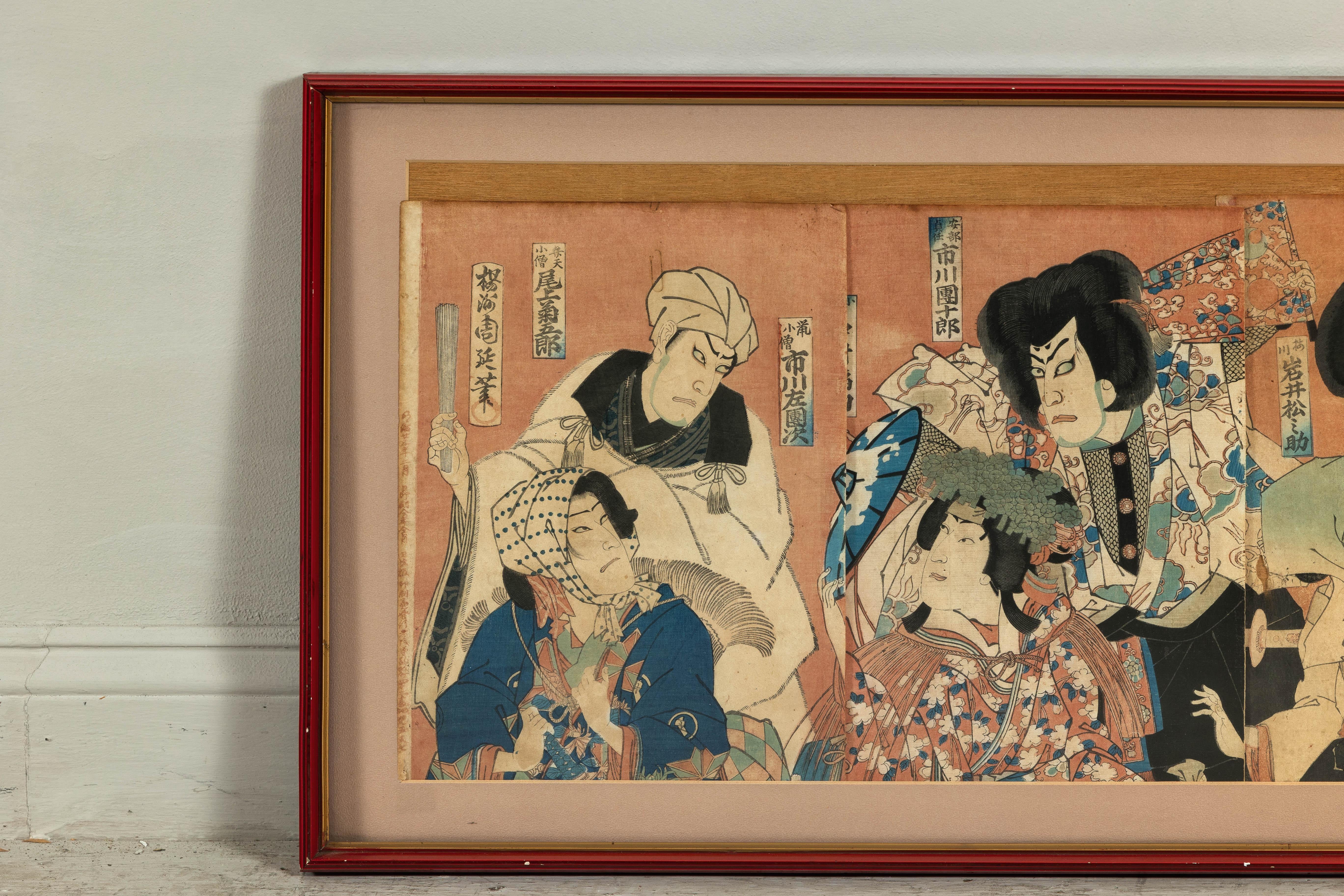 Tríptico japonés kabuki enmarcado con actores samurai y cortesana Meiji en venta
