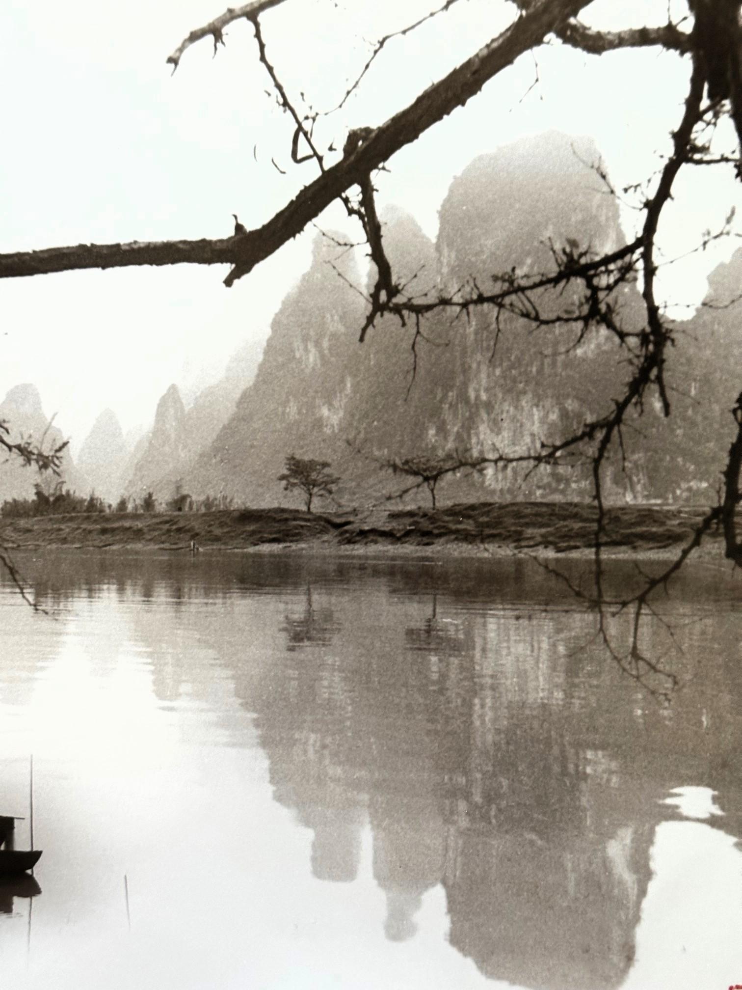 Framed Landscape Photograph by Don Hong Oai In Good Condition For Sale In Atlanta, GA