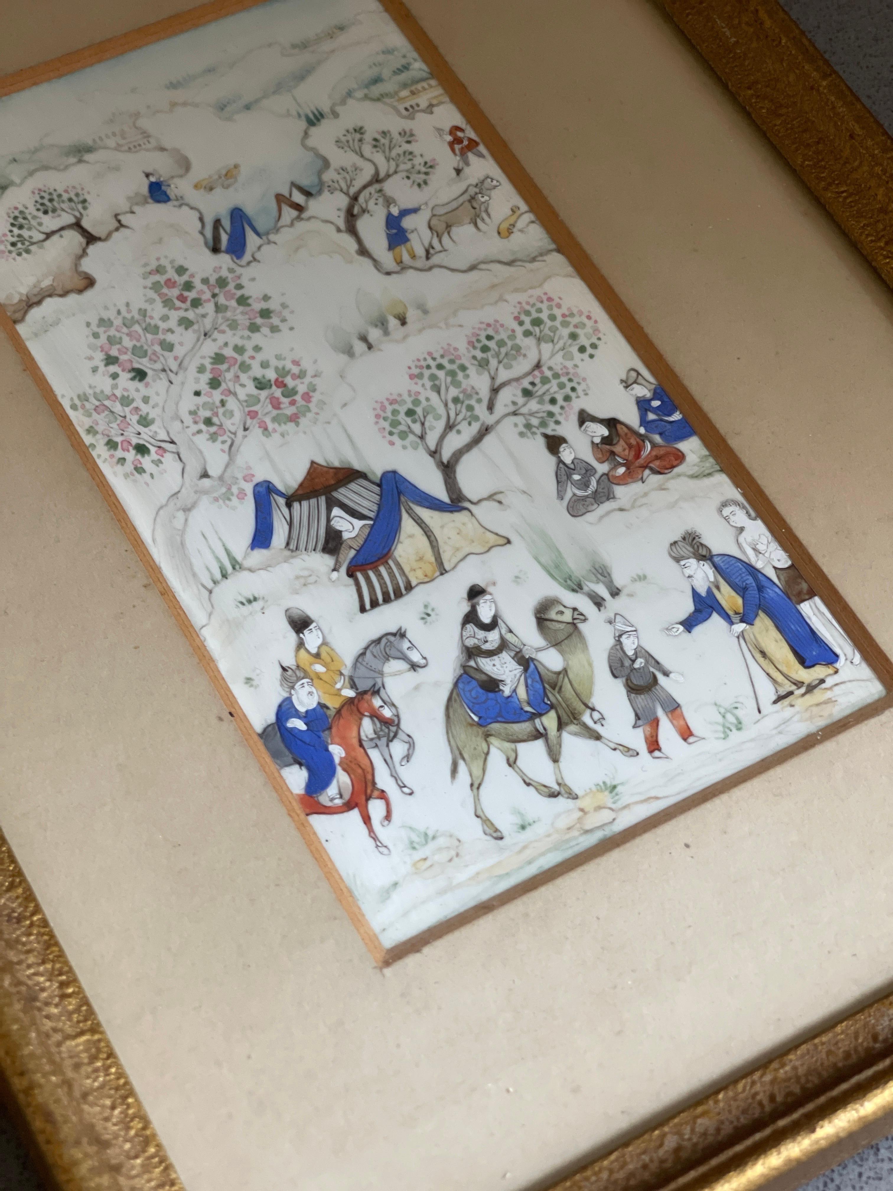 Arts and Crafts Peinture miniature encadrée Scène de camp royal Style Qajar Illustration peinte à la main en vente