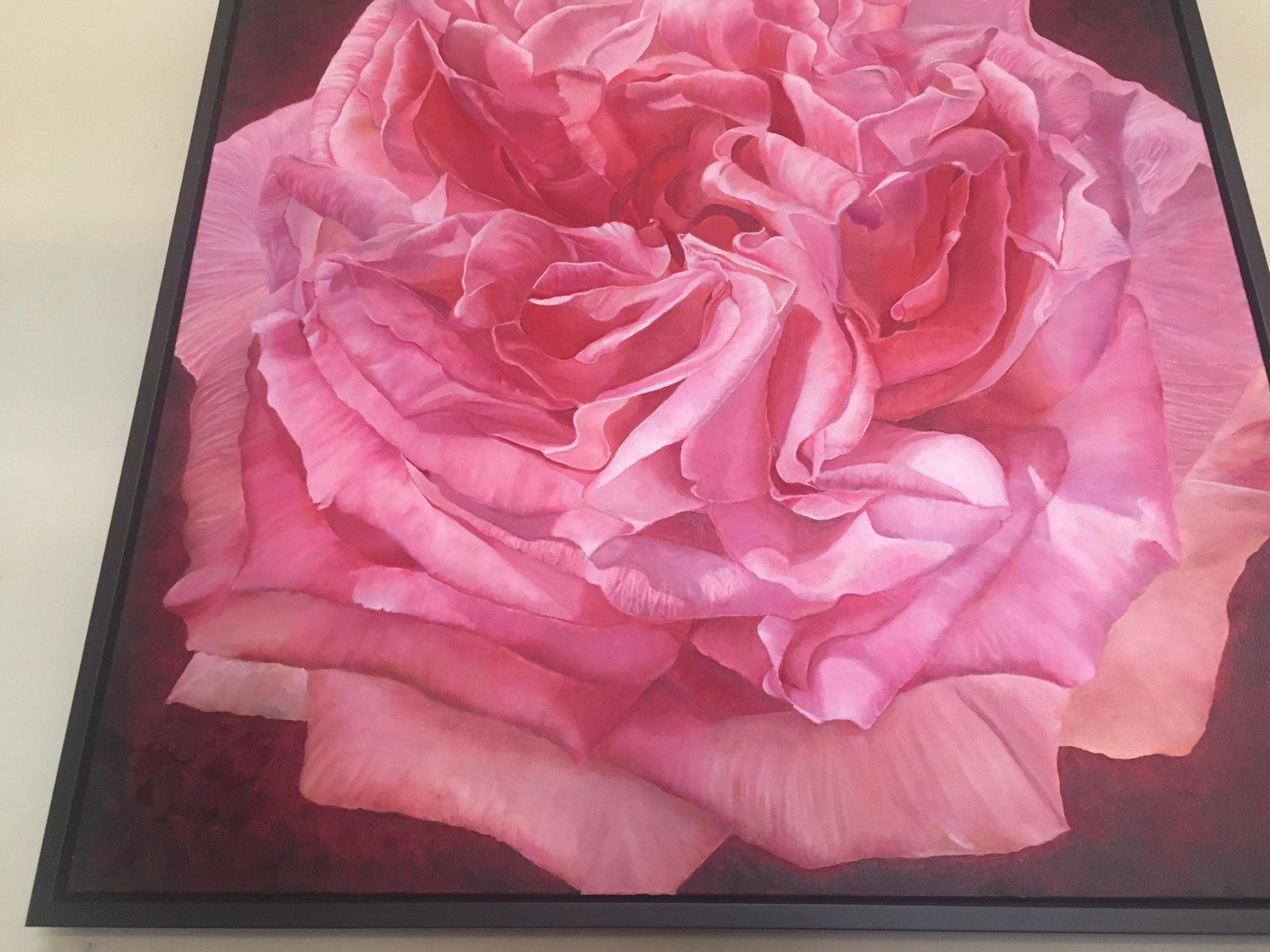 Gerahmtes Ölgemälde auf Leinwand Rosa Rose „ Viviene“ von Shelly Gurton (Geölt) im Angebot